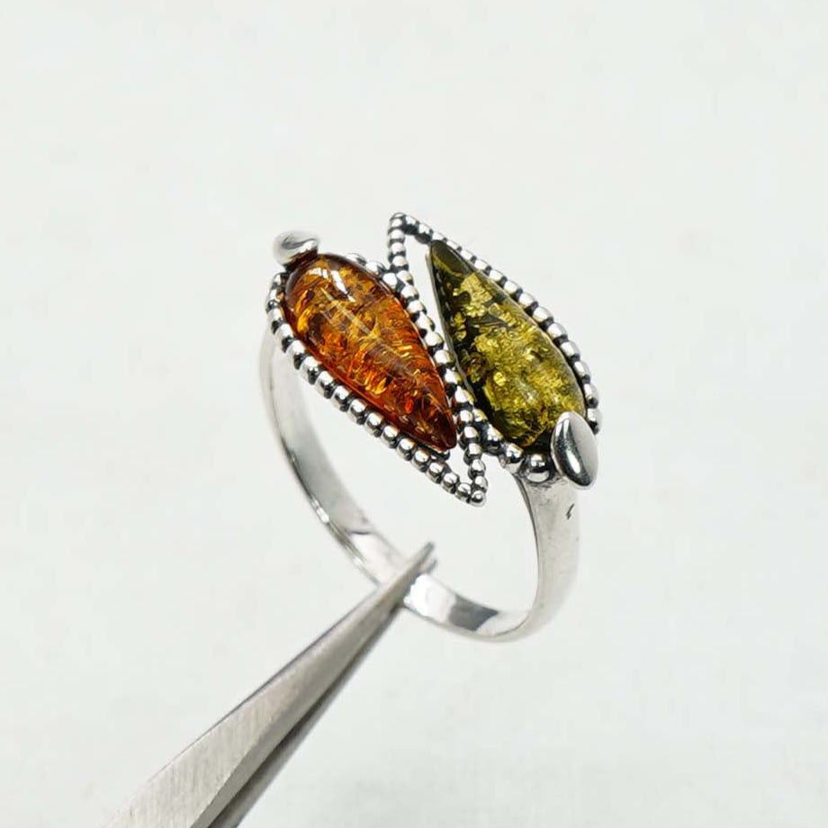 925 Solid Sterling Silver Natural Baltic Amber Ring-2.8 Grams