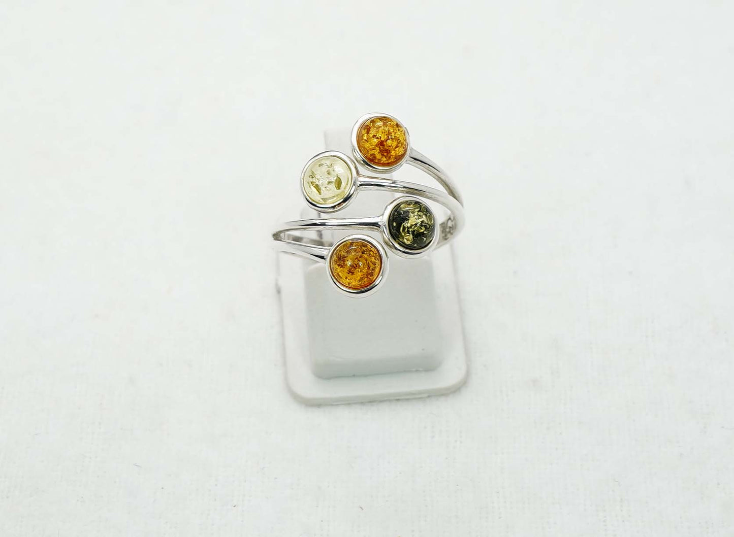 925 Solid Sterling Silver Natural Baltic Amber Ring -2.8 Grams
