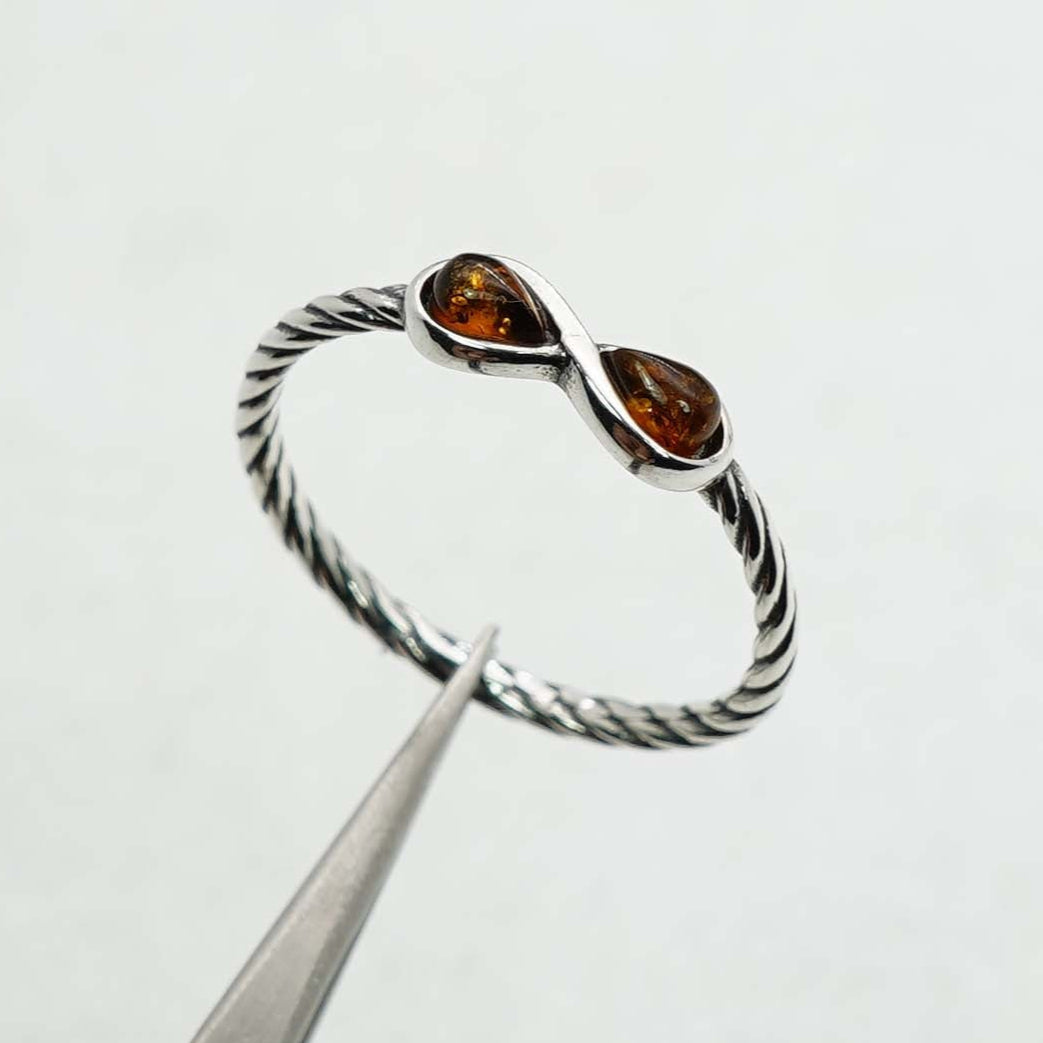 925 Solid Sterling Silver Natural Baltic Amber Ring- 1.7 Grams