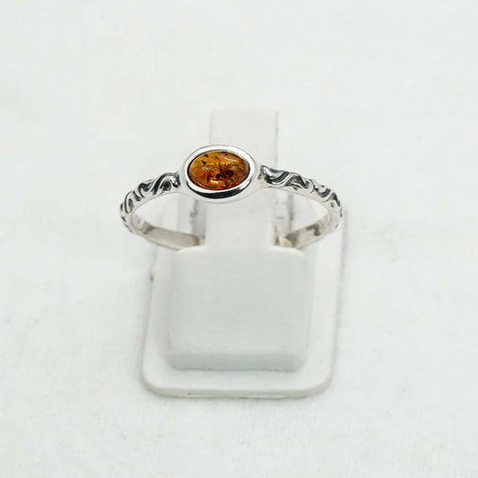 925 Solid Sterling Silver Natural Baltic Amber Ring- 1.9 Grams