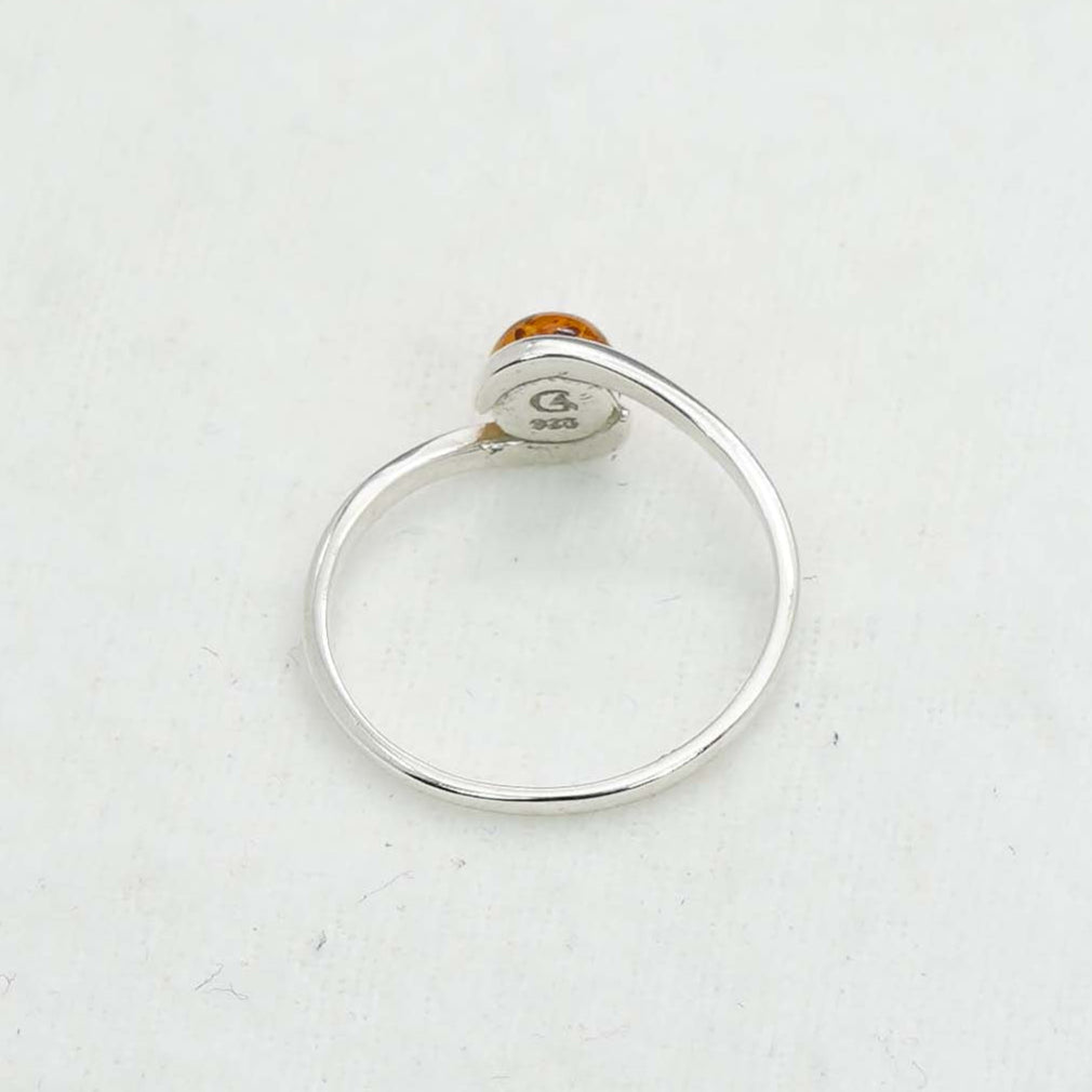 925 Solid Sterling Silver Natural Baltic Amber Ring-1.8 Grams