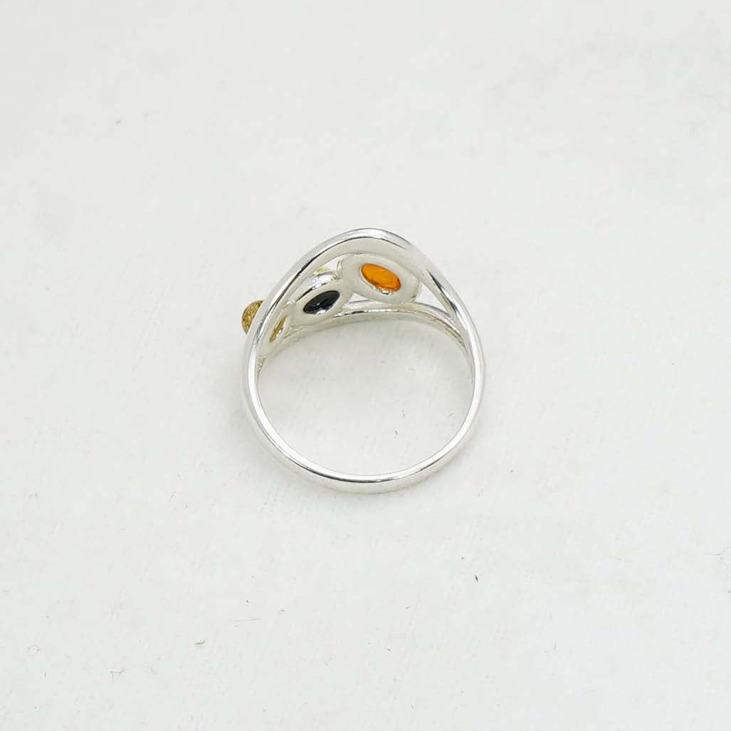 925 Solid Sterling Silver Natural Baltic Amber Ring- 4.3 Grams