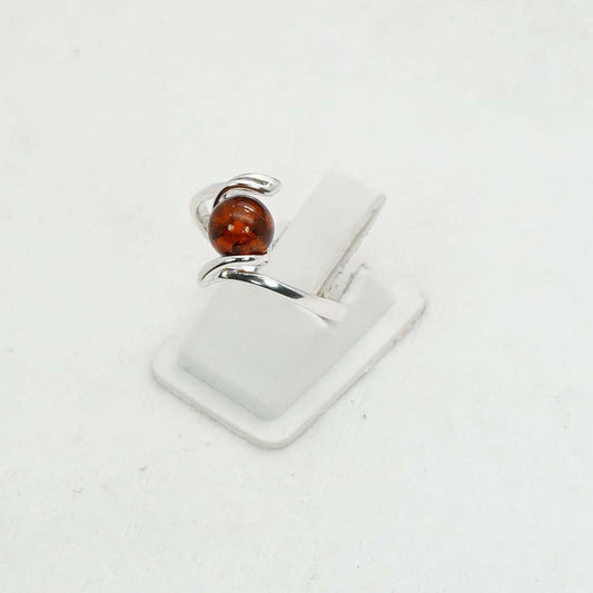 925 Solid Sterling Silver Natural Baltic Amber Ring - 2 Grams