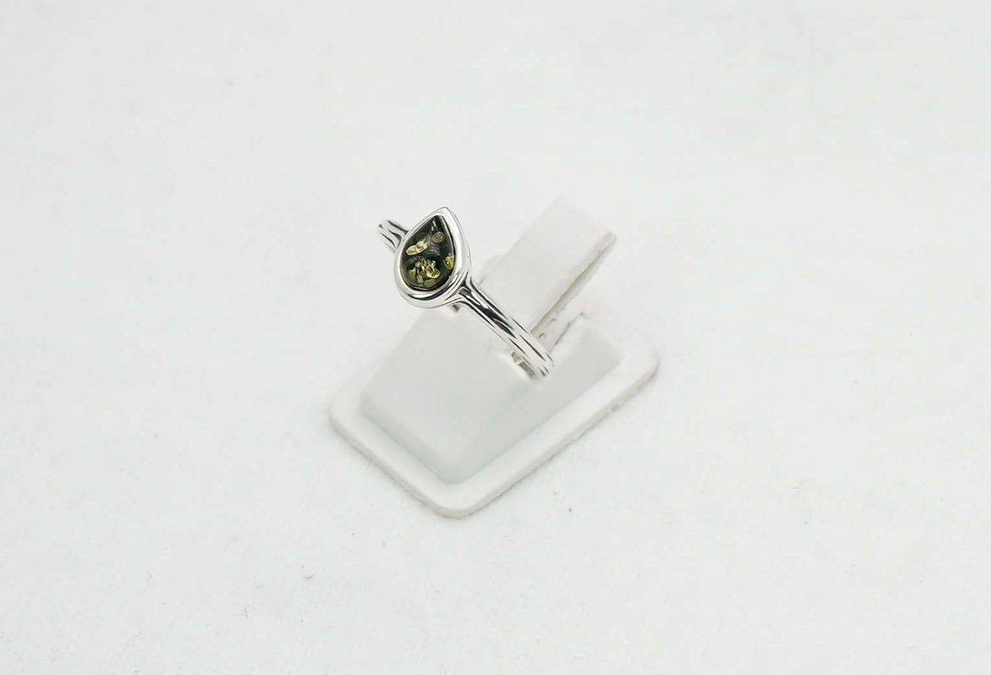 925 Solid Sterling Silver Natural Baltic Amber Ring- 2 Grams