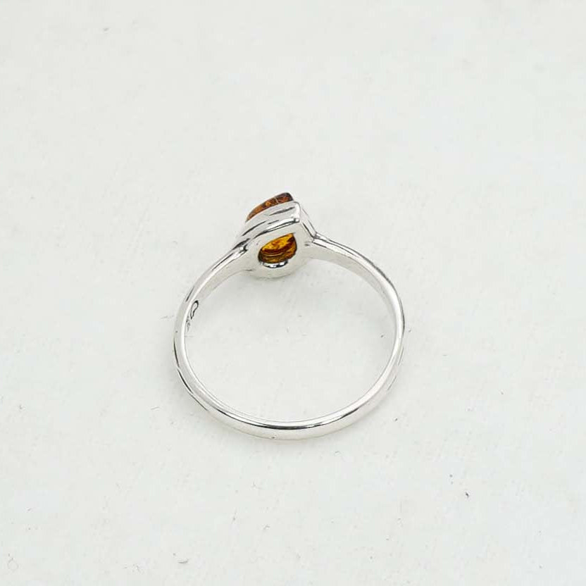 925 Solid Sterling Silver Natural Baltic Amber Ring- 2 Grams