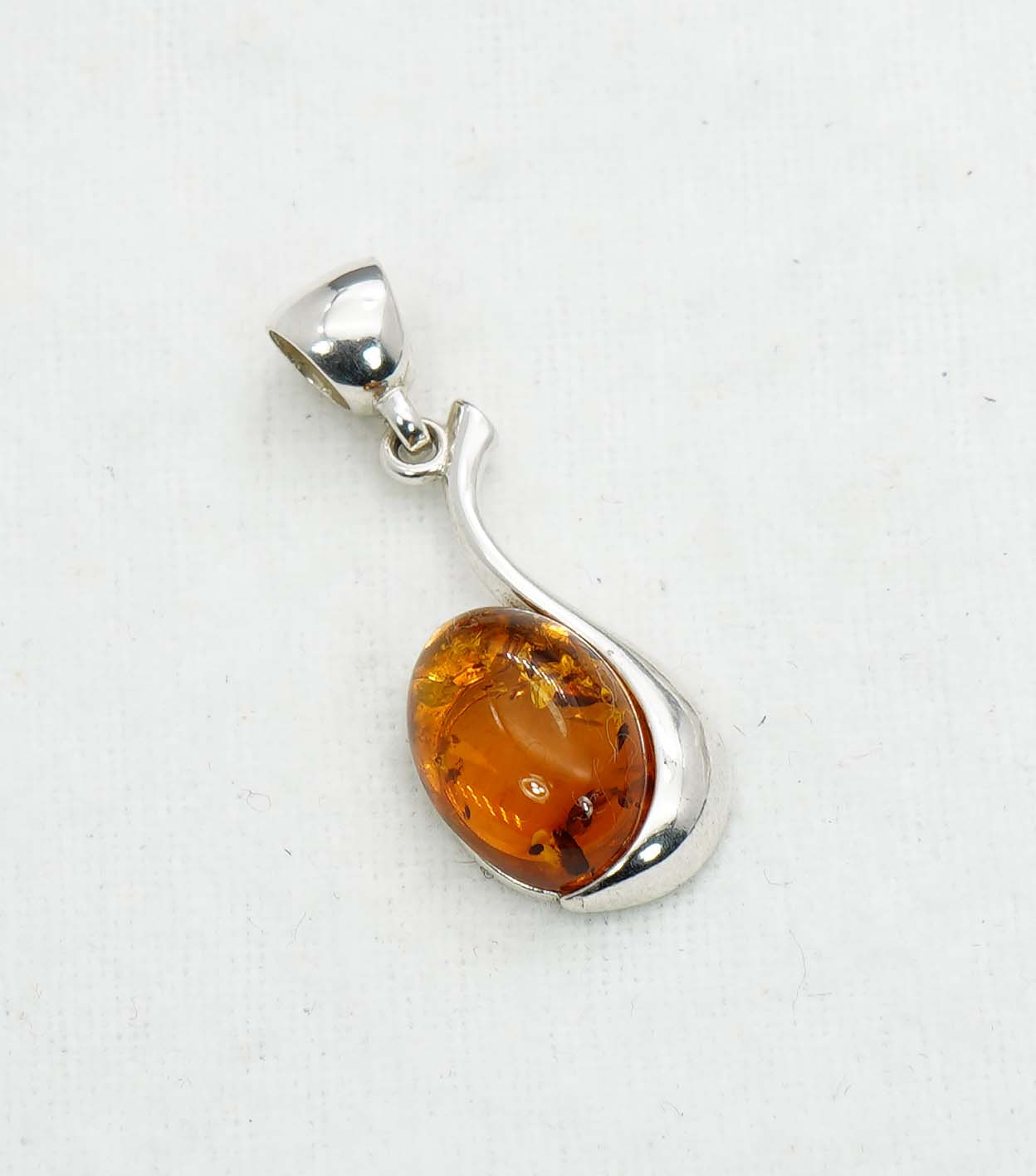 925 Solid Sterling Silver Natural Baltic Amber Pendant - 3.4 Grams