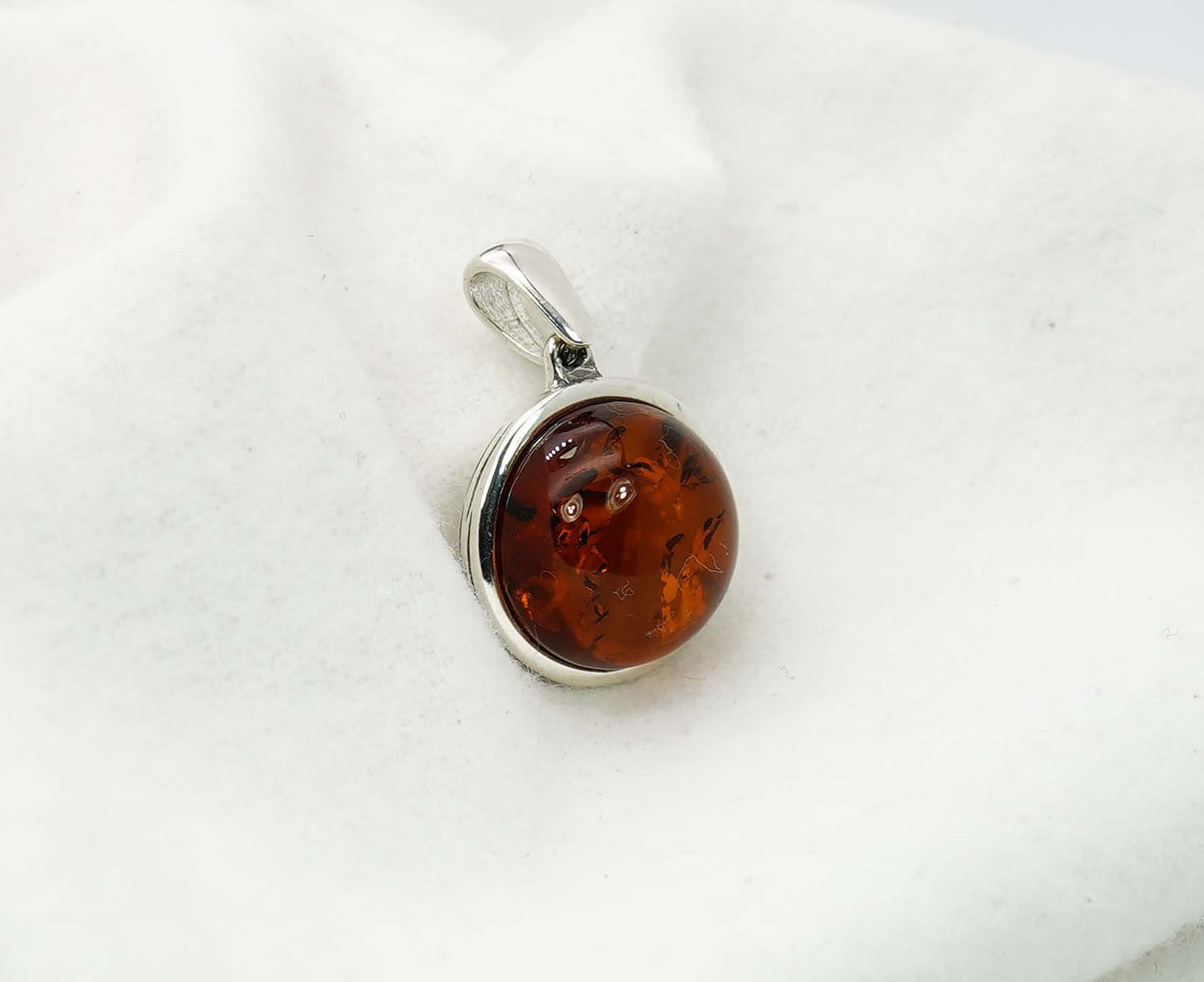 925 Solid Sterling Silver Natural Baltic Amber Pendant - 4 Gram