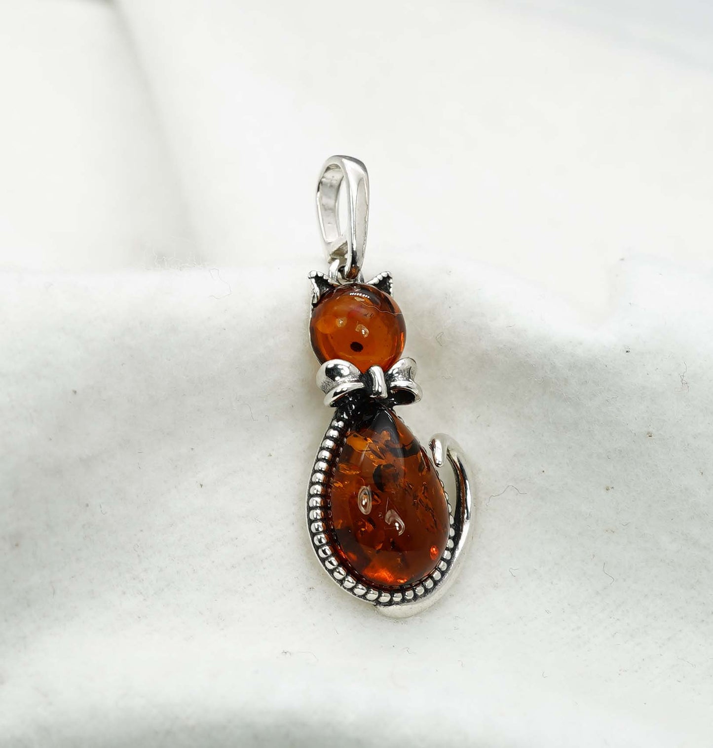 925 Solid Sterling Silver Natural Baltic Amber Pendant - 3.4 Grams