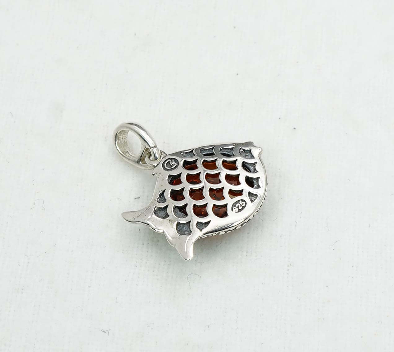 925 Solid Sterling Silver Natural Baltic Amber Pendant - 6.9 Gram