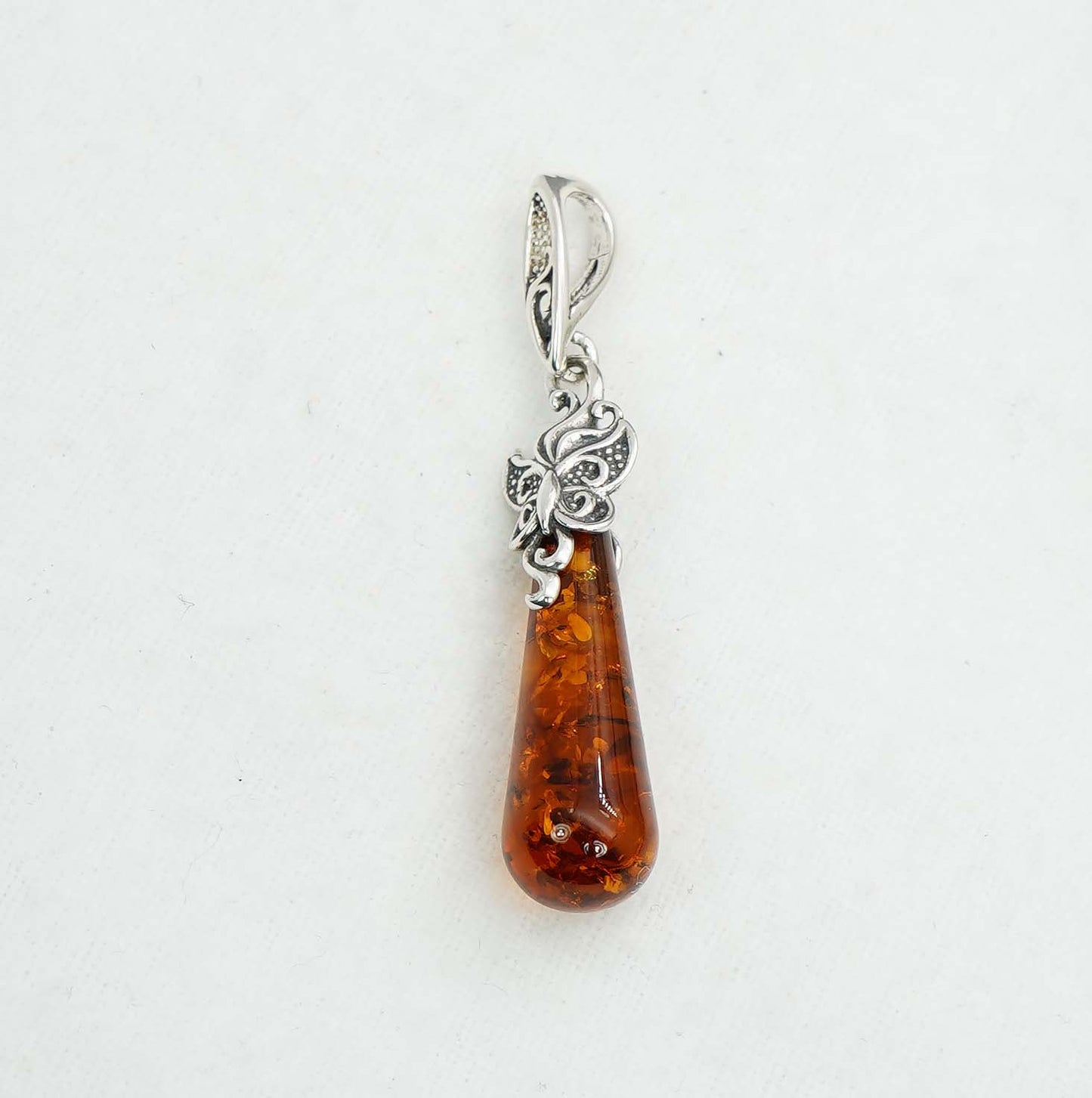 925 Solid Sterling Silver Natural Baltic Amber Pendant - 4.6 Gram