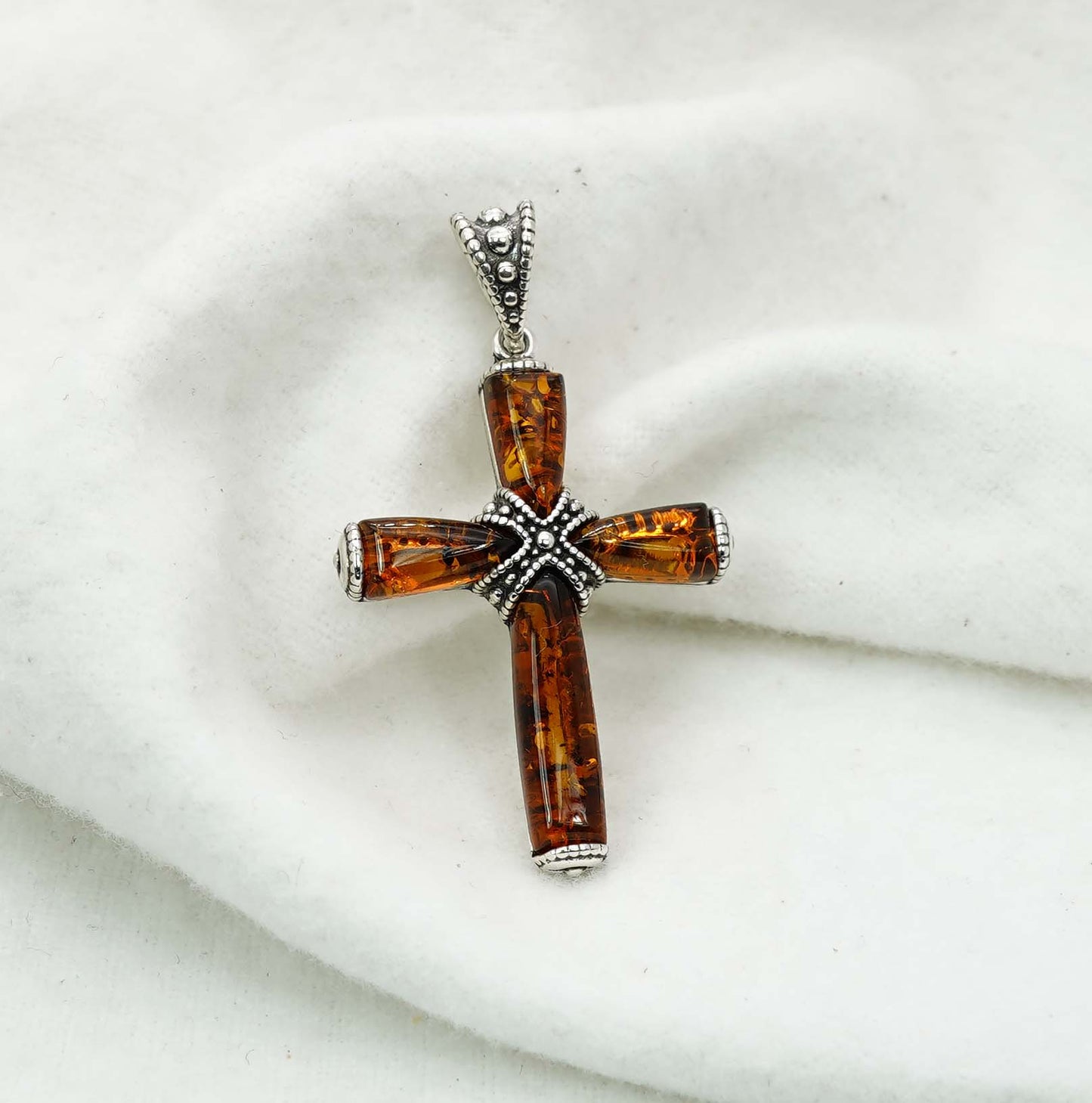 925 Solid Sterling Silver Natural Baltic Amber Pendant - 4.6 Gram
