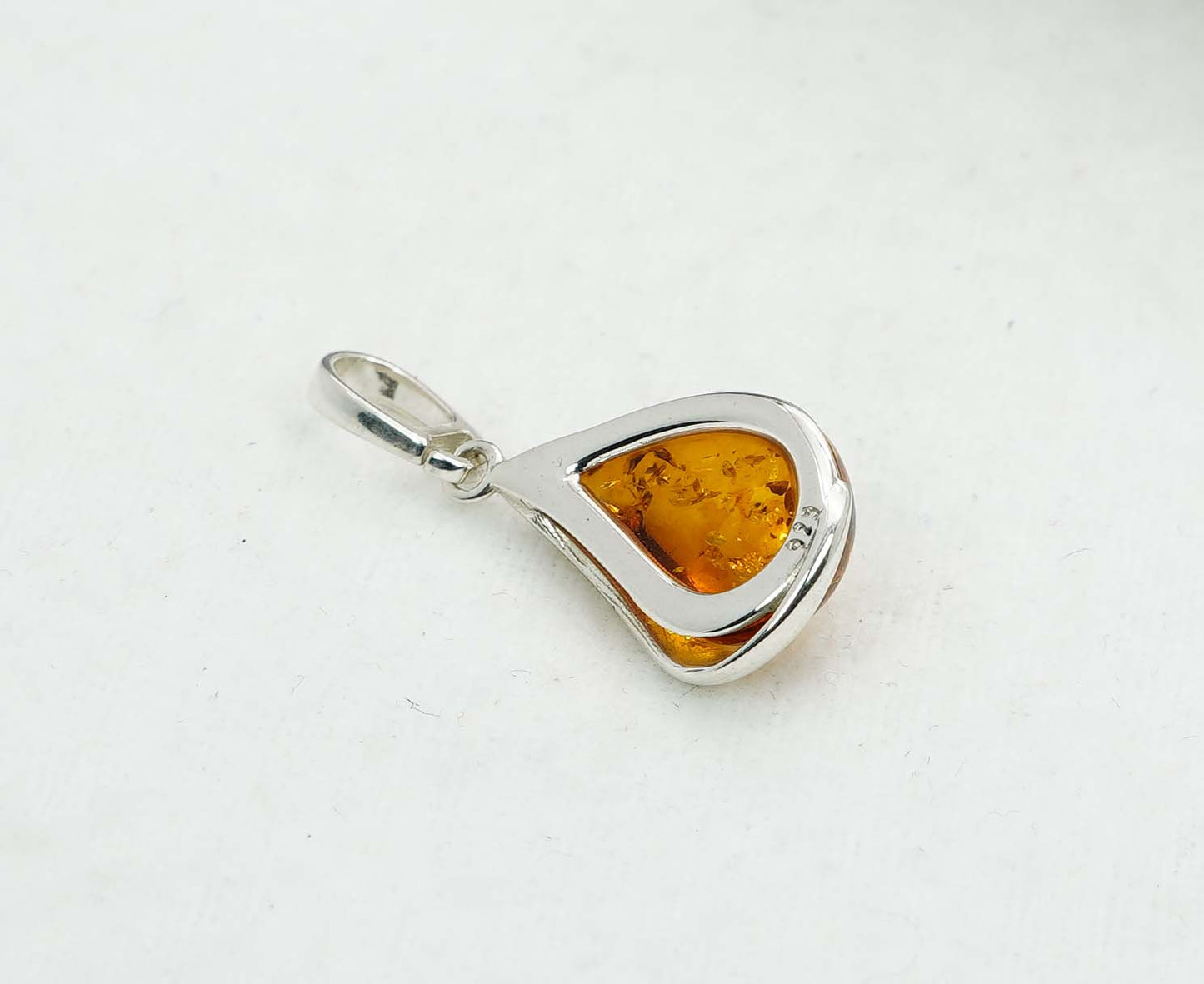 925 Solid Sterling Silver Natural Baltic Amber Pendant - 2.2 Gram