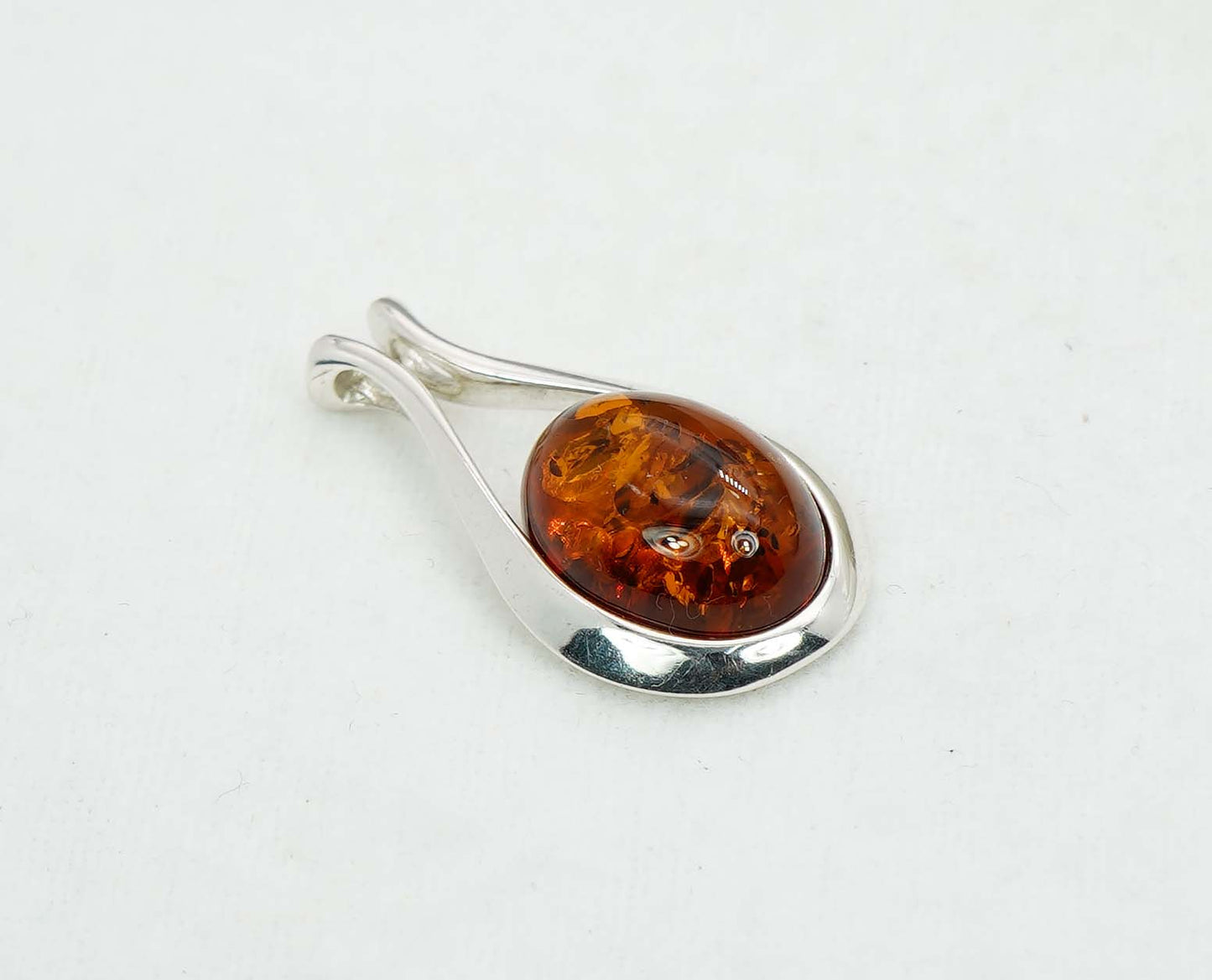 925 Solid Sterling Silver Natural Baltic Amber Pendant - 3.7 Gram