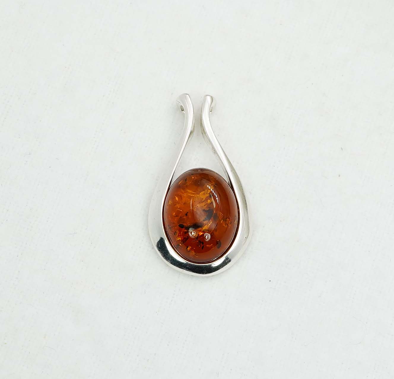 925 Solid Sterling Silver Natural Baltic Amber Pendant - 3.7 Gram