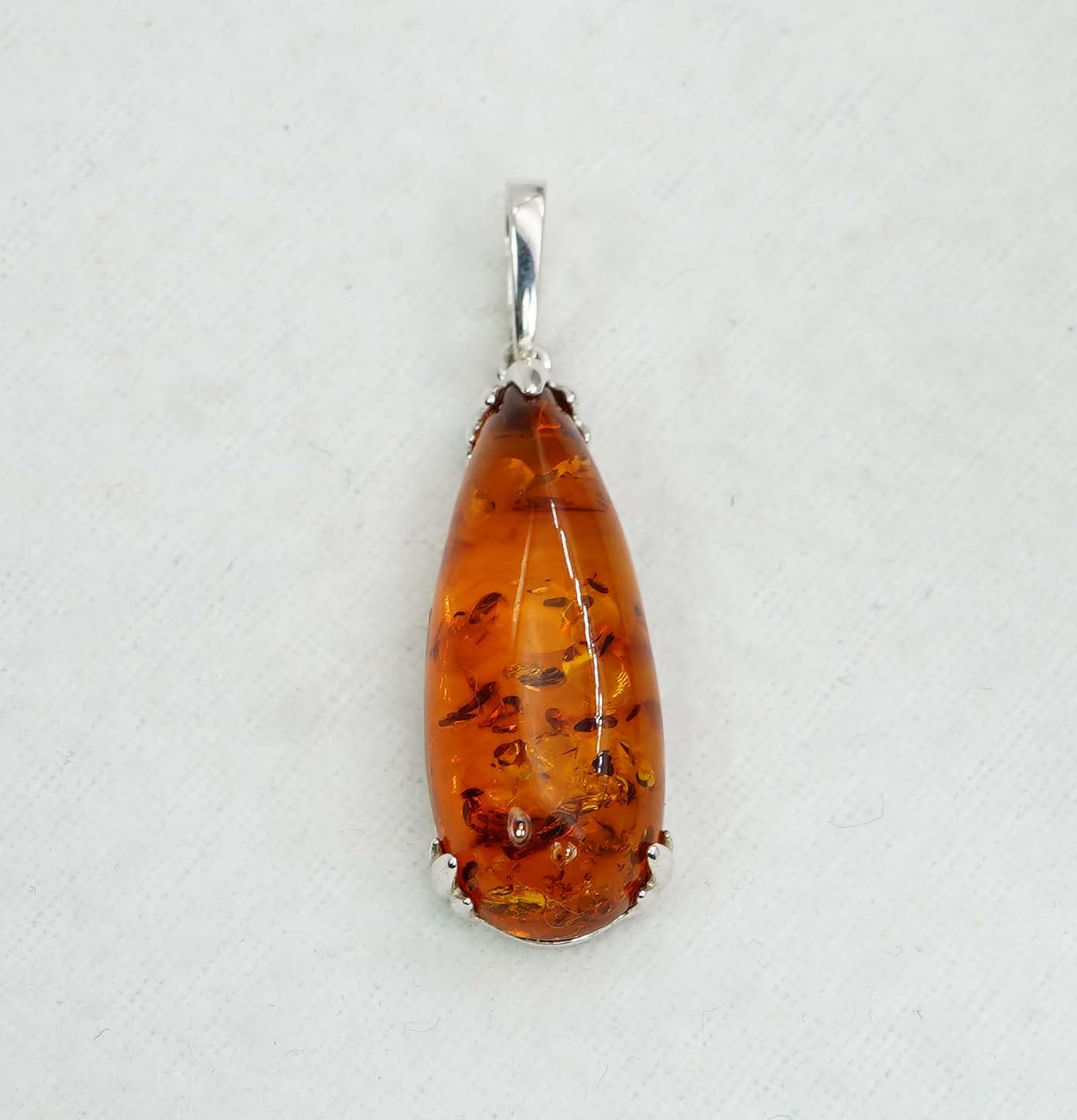 925 Solid Sterling Silver Natural Baltic Amber Pendant 3.5 Gram