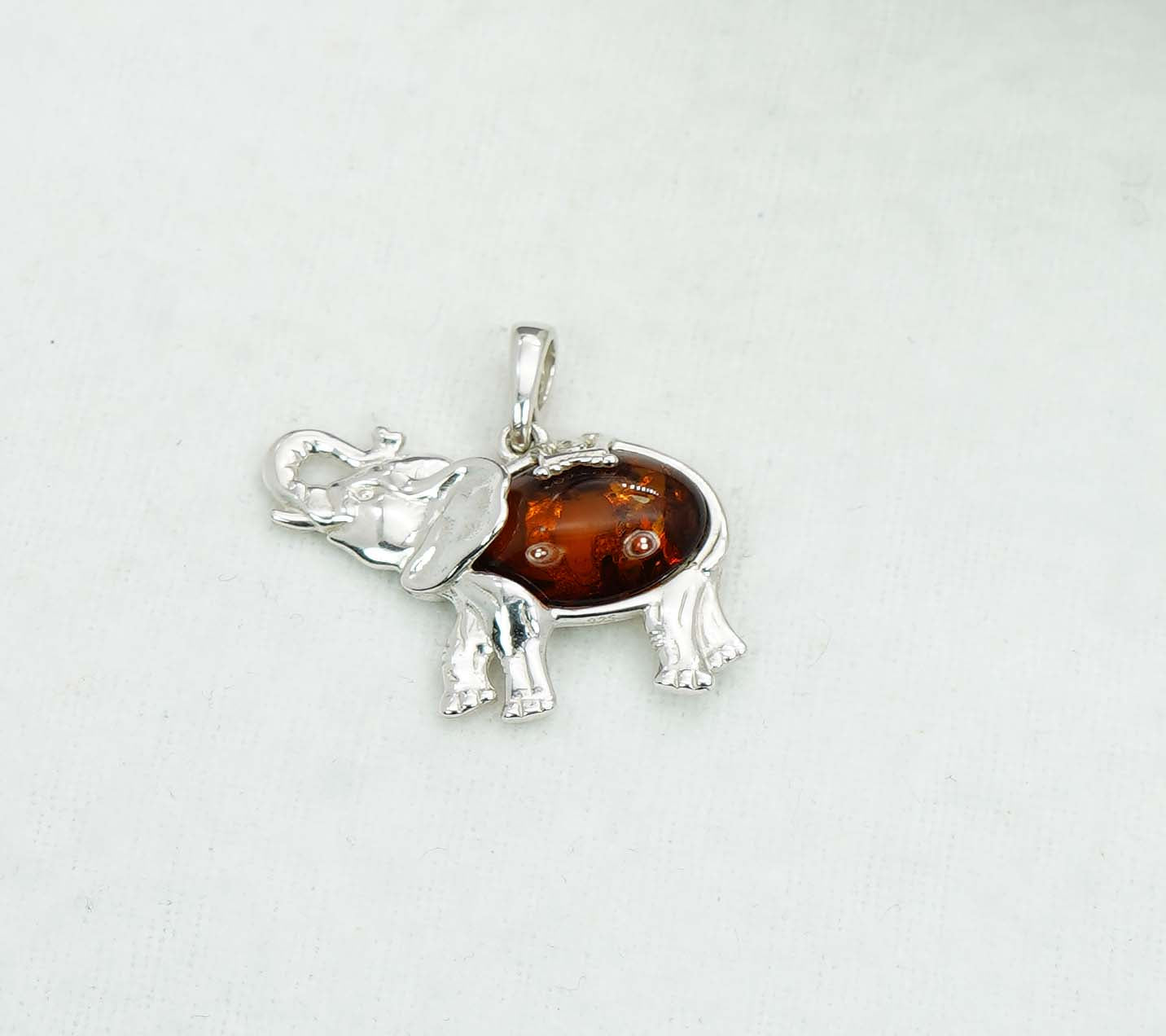 925 Solid Sterling Silver Natural Baltic Amber Pendant -4.6 Gram