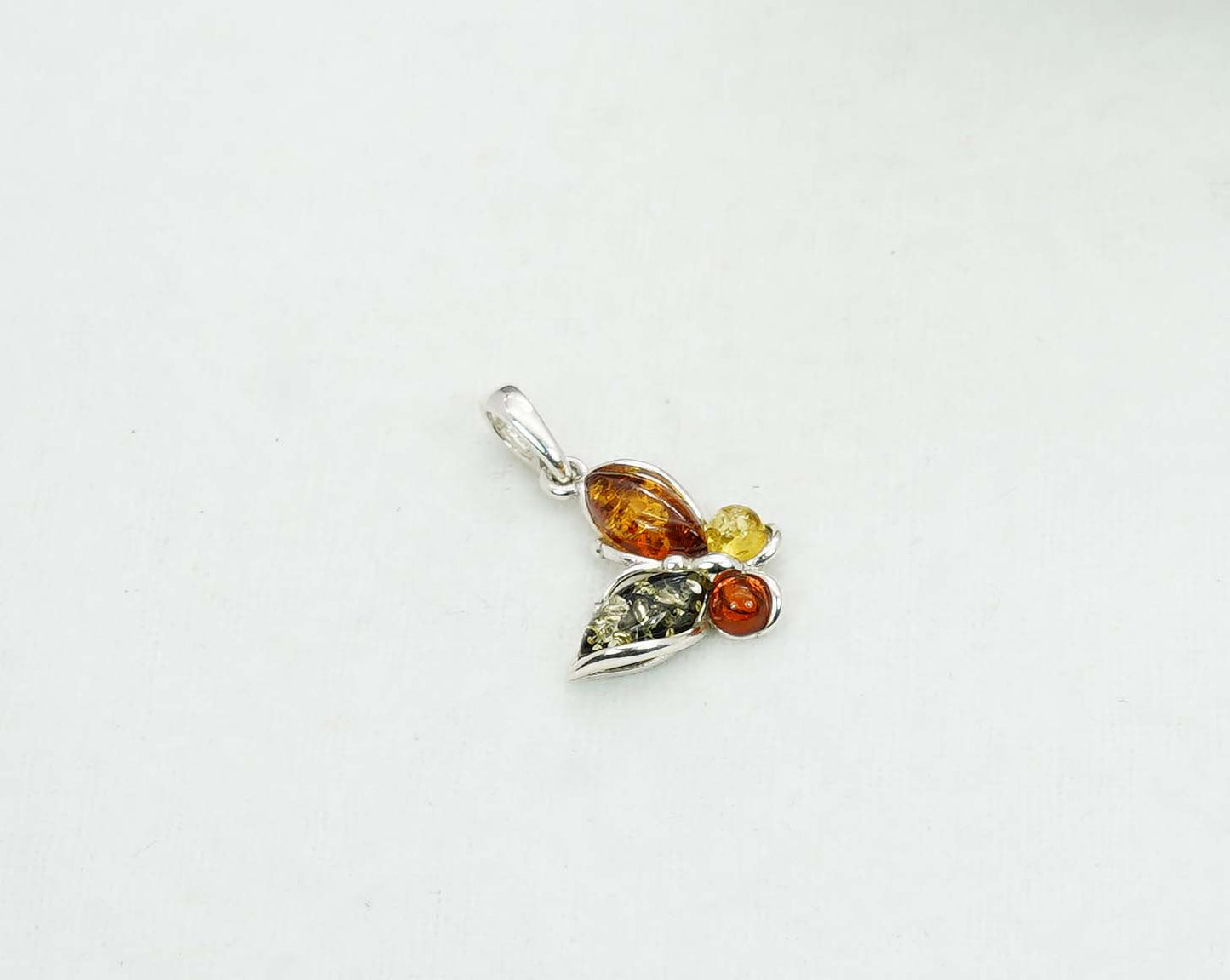 925 Solid Sterling Silver Natural Baltic Amber Pendant -2 Gram