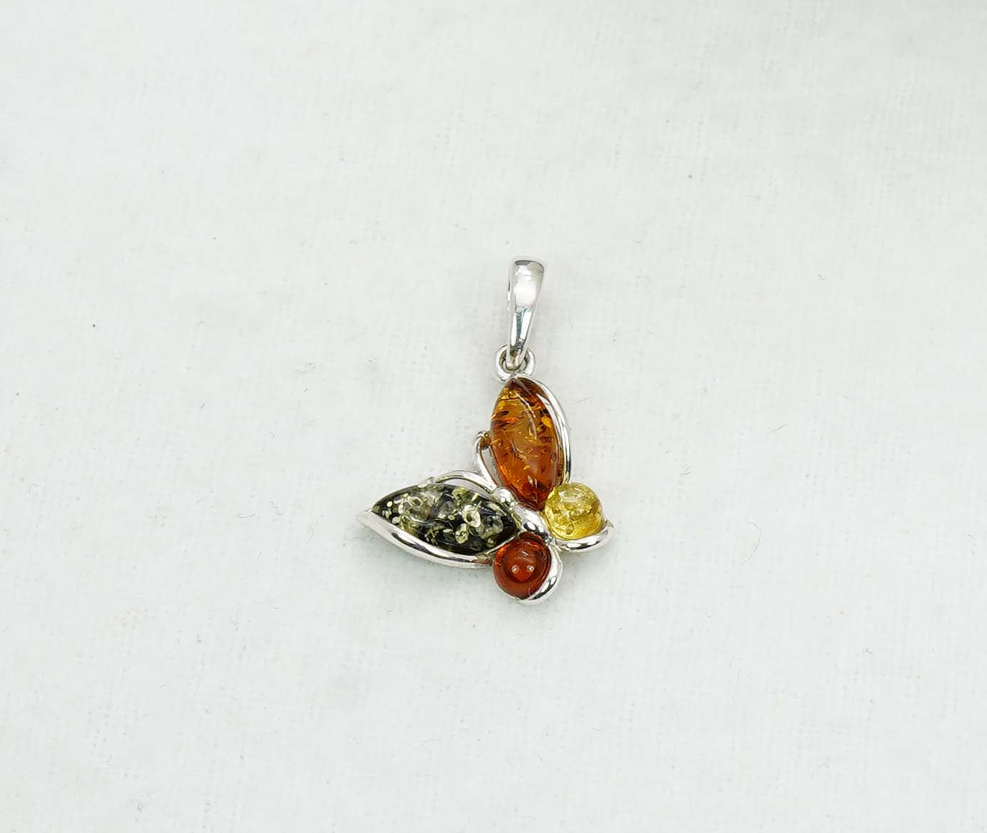 925 Solid Sterling Silver Natural Baltic Amber Pendant -2 Gram