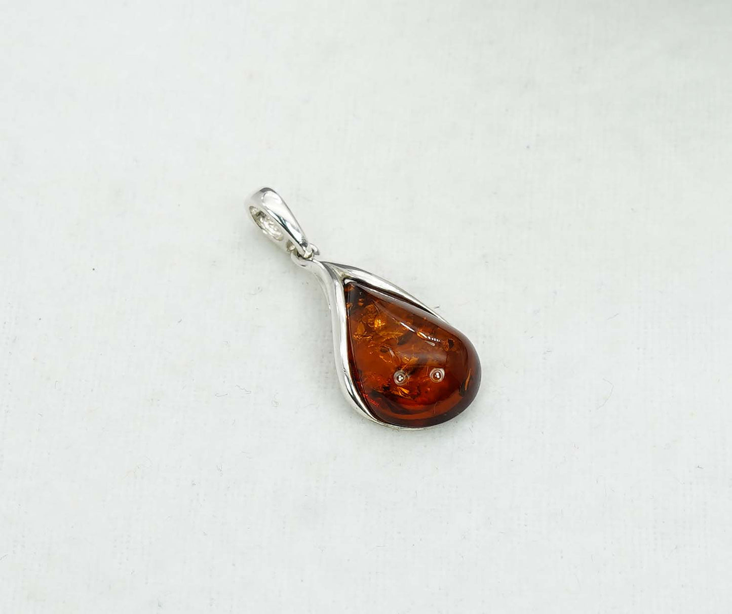 925 Solid Sterling Silver Natural Baltic Amber Pendant -2.2 Gram