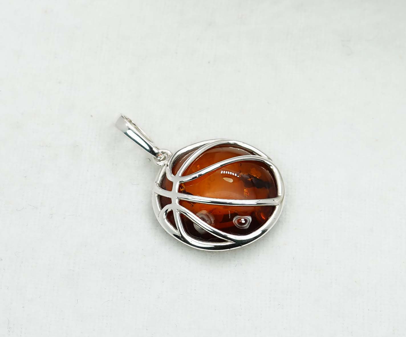 925 Solid Sterling Silver Natural Baltic Amber Pendant -2.6 Gram