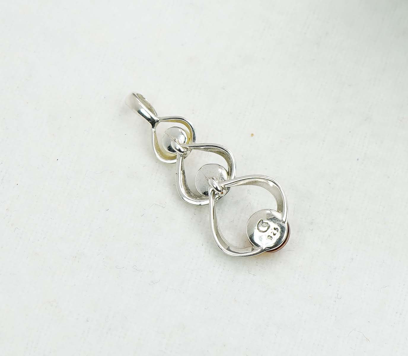 925 Solid Sterling Silver Natural Baltic Amber Pendant 1.7 Gram