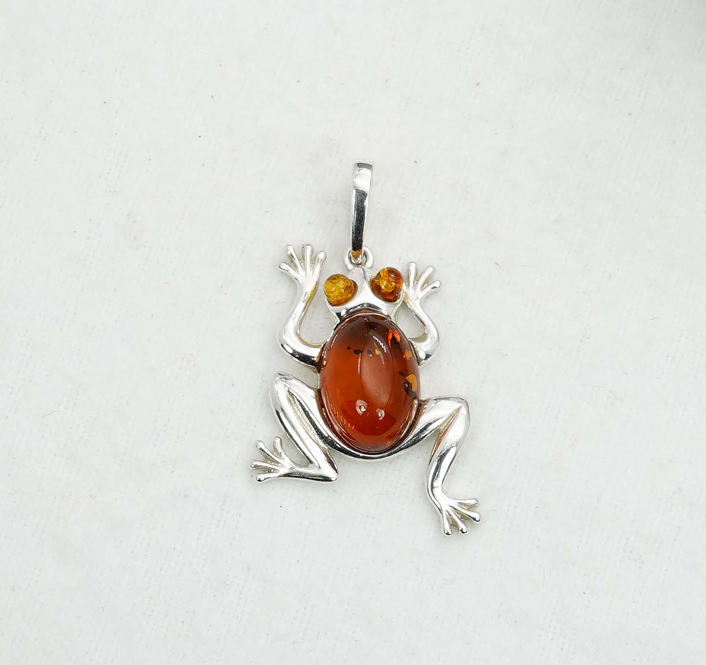 925 Solid Sterling Silver Natural Baltic Amber Pendant 4.5 Gram