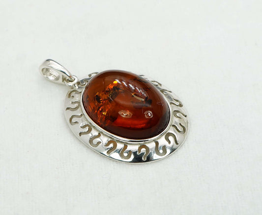 925 Solid Sterling Silver Natural Baltic Amber Pendant 4.6 Gram