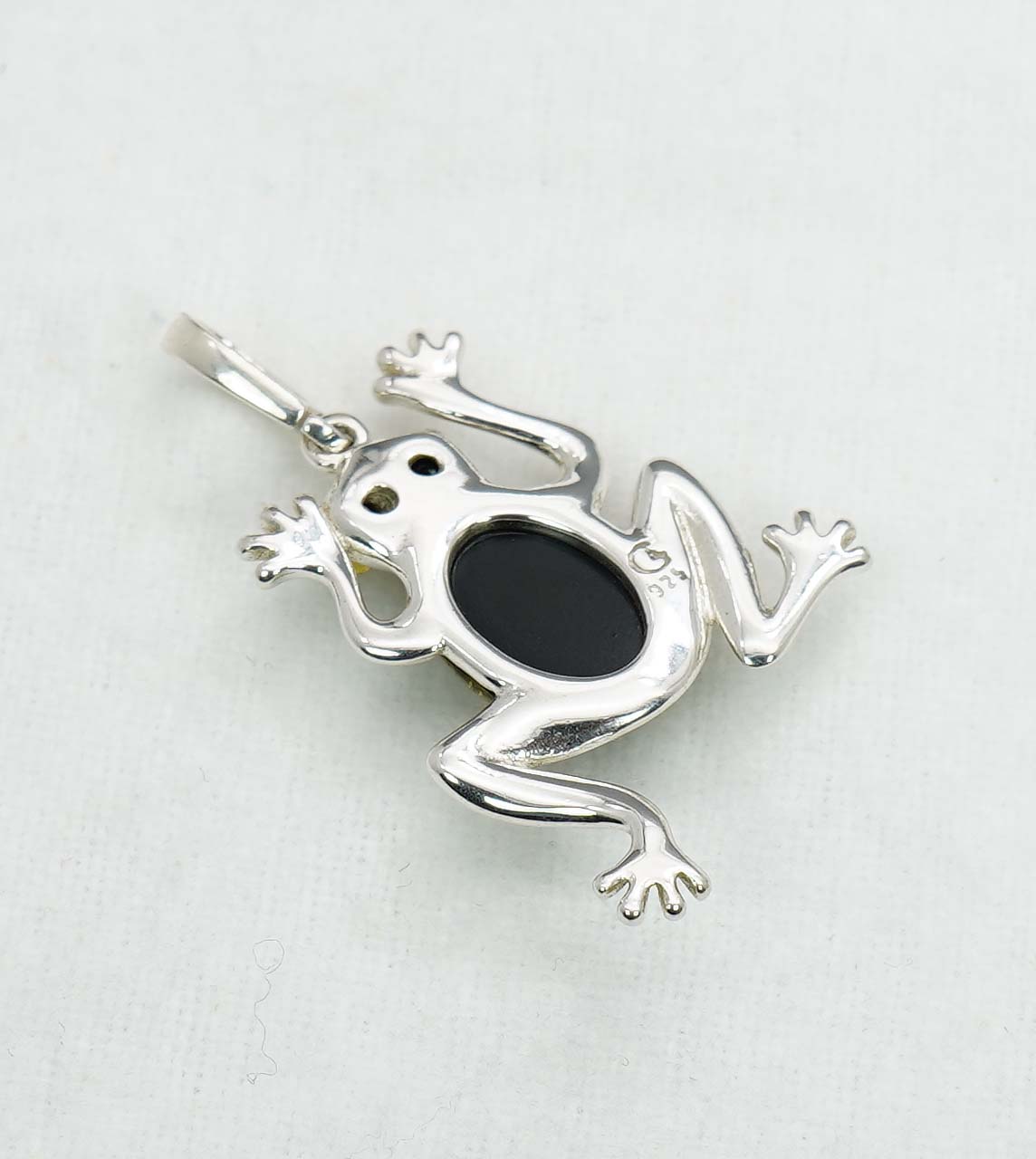 925 Solid Sterling Silver Natural Baltic Amber Pendant 4.3 Gram