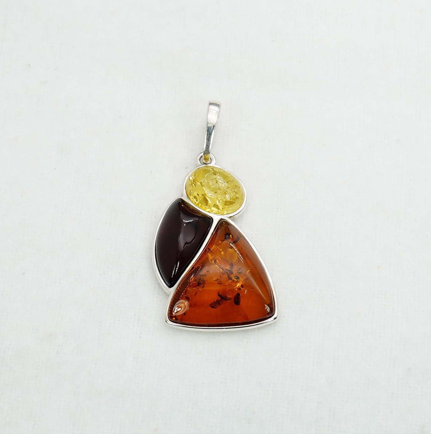 925 Solid Sterling Silver Natural Baltic Amber Pendant 4 Gram