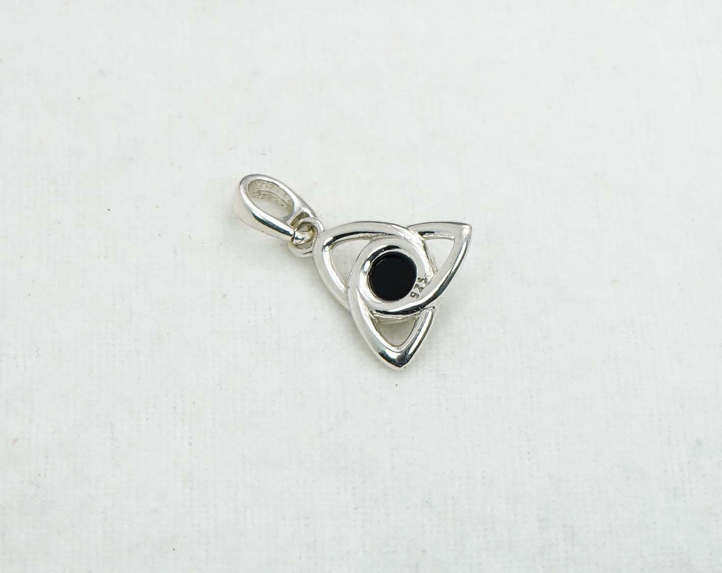 925 Solid Sterling Silver Natural Baltic Amber Pendant 1.8 Gram