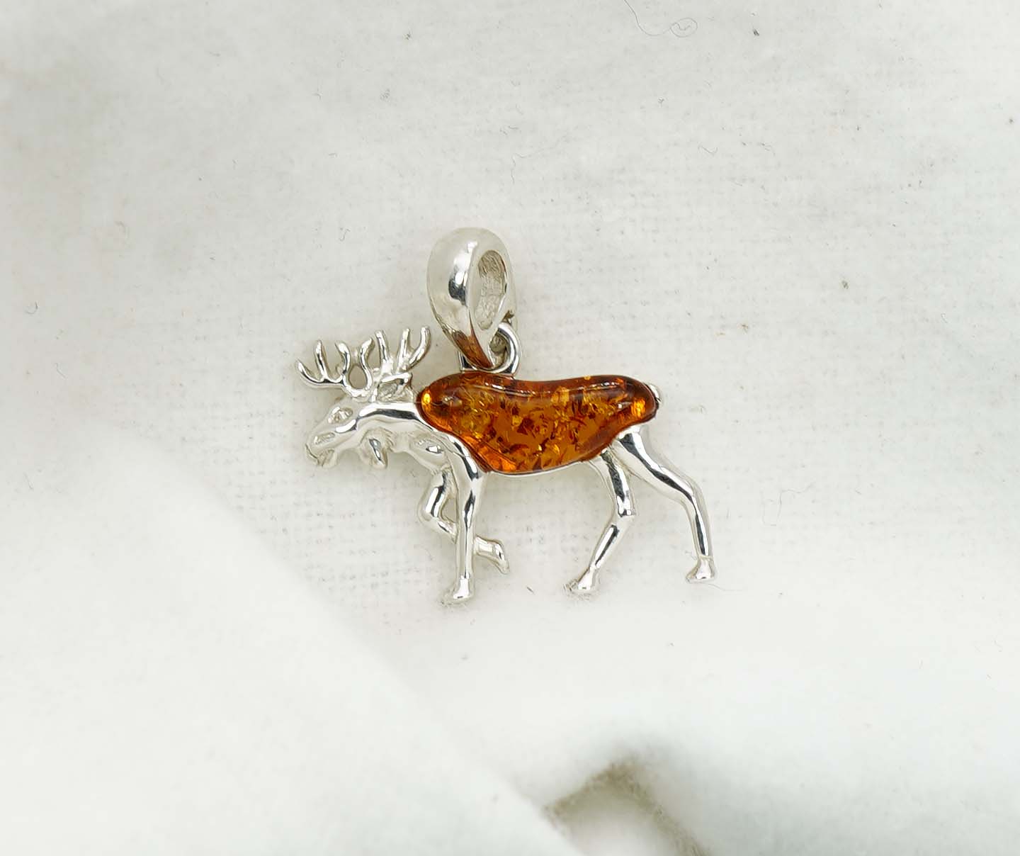 925 Solid Sterling Silver Natural Baltic Amber Pendant 2 Gram