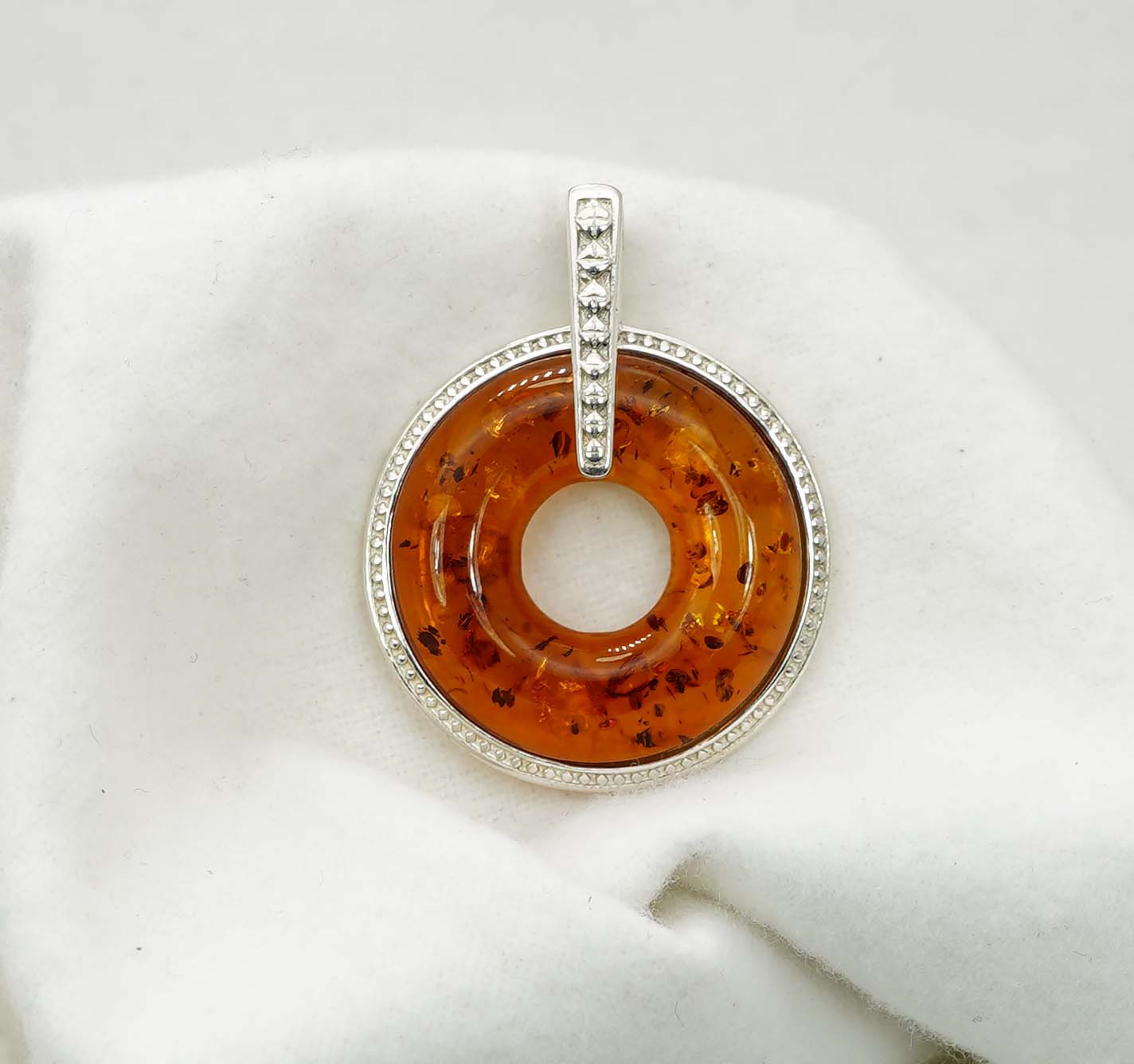 925 Solid Sterling Silver Natural Baltic Amber Pendant 6 Gram