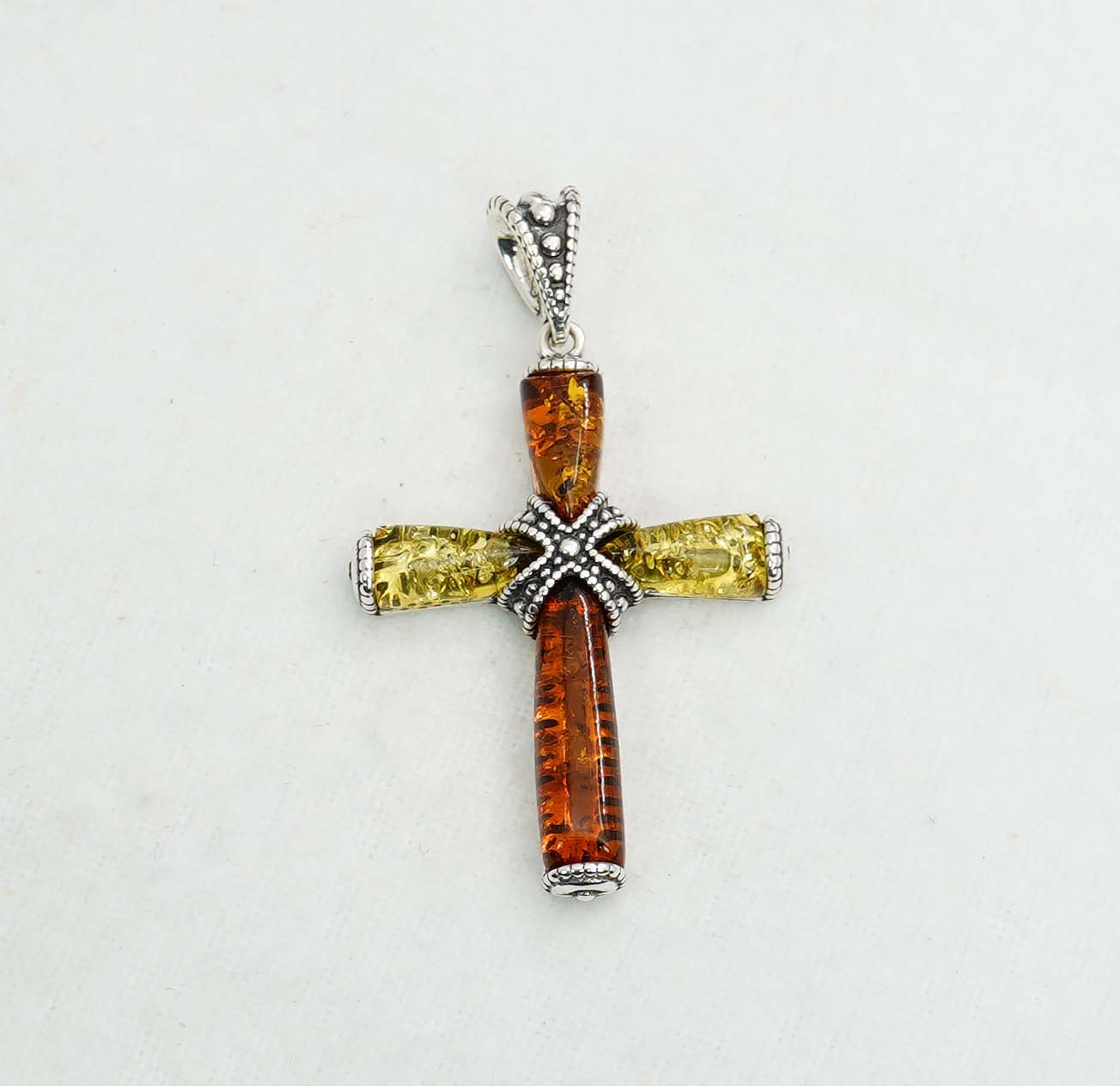 925 Solid Sterling Silver Natural Baltic Amber Pendant 5.4.Gram