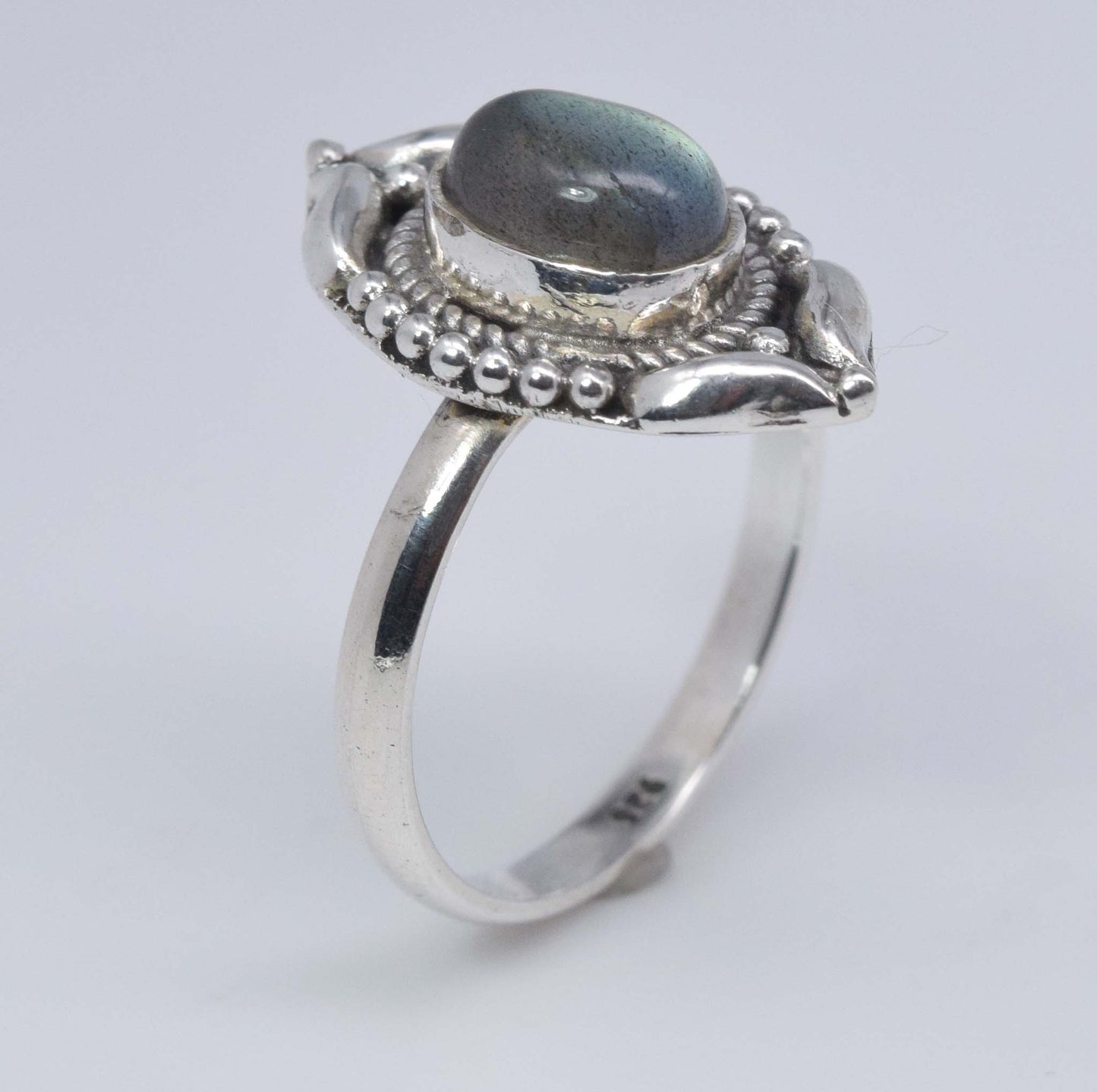 925 Sterling Silver Designer Ring - 3.2 Gram