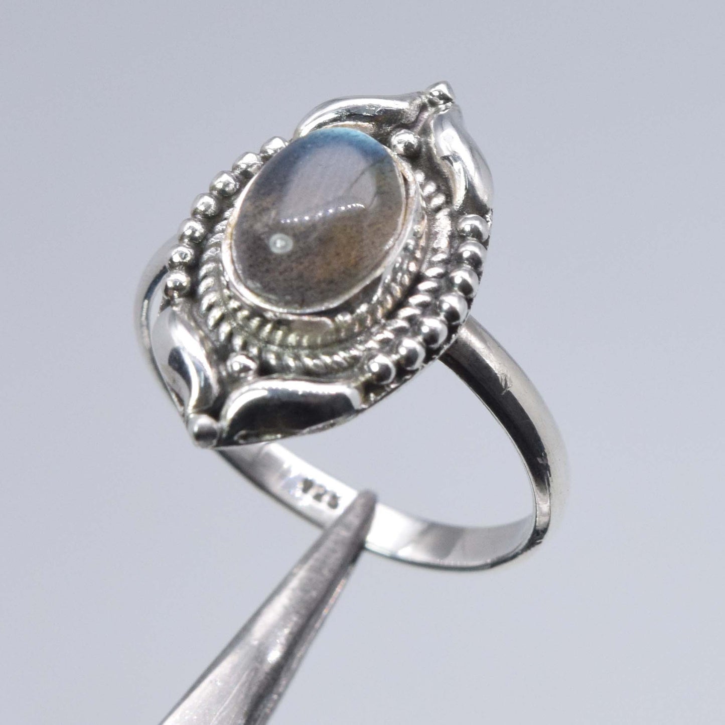 925 Sterling Silver Designer Ring - 3.2 Gram