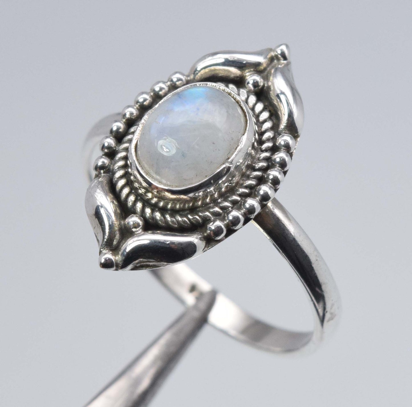 925 Sterling Silver Designer Ring - 3.2 Gram