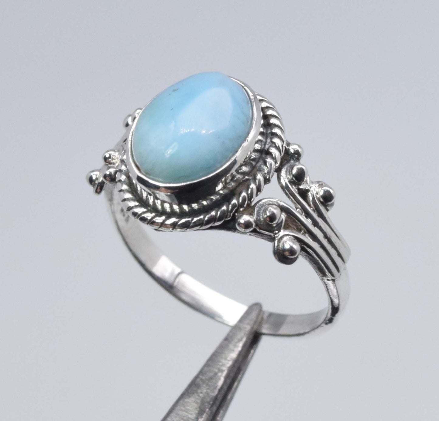 925 Sterling Silver Designer Ring - 3.5 Gram