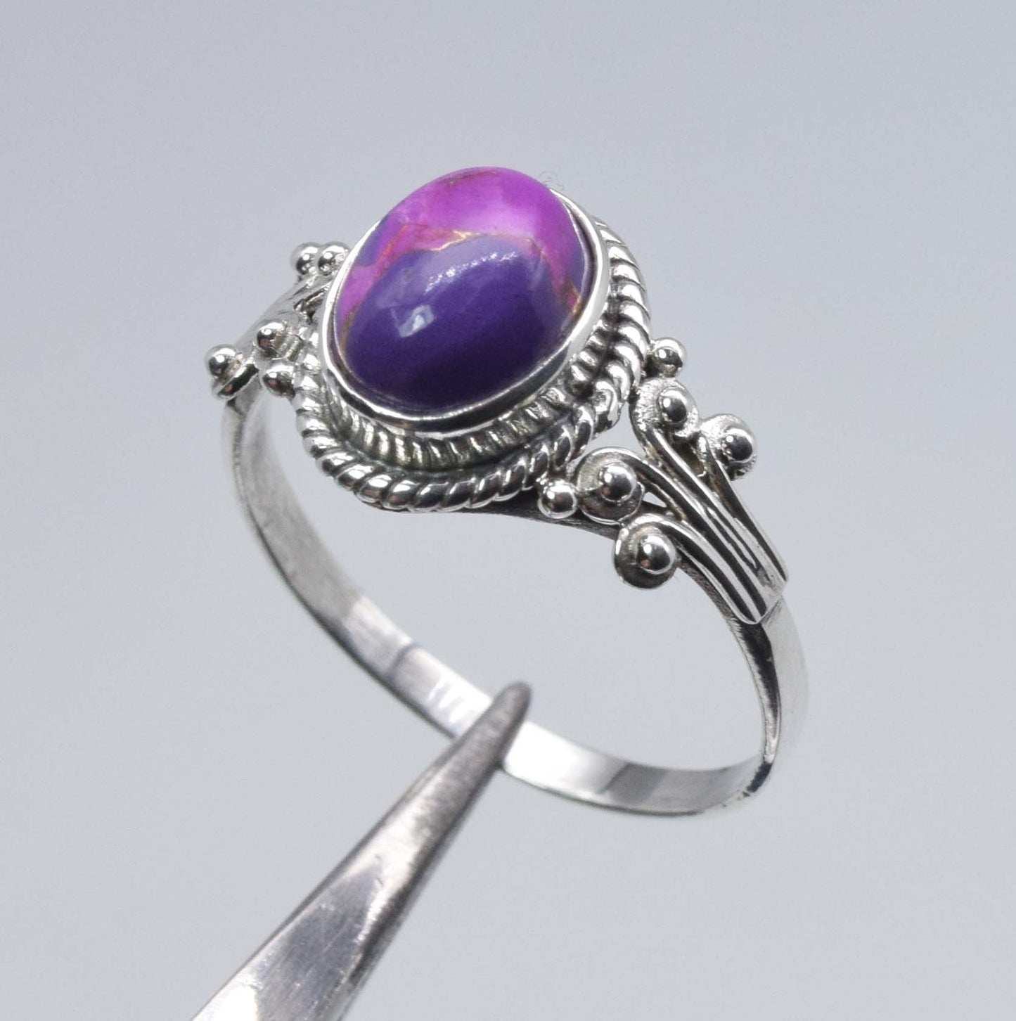 925 Sterling Silver Designer Ring - 3.5 Gram