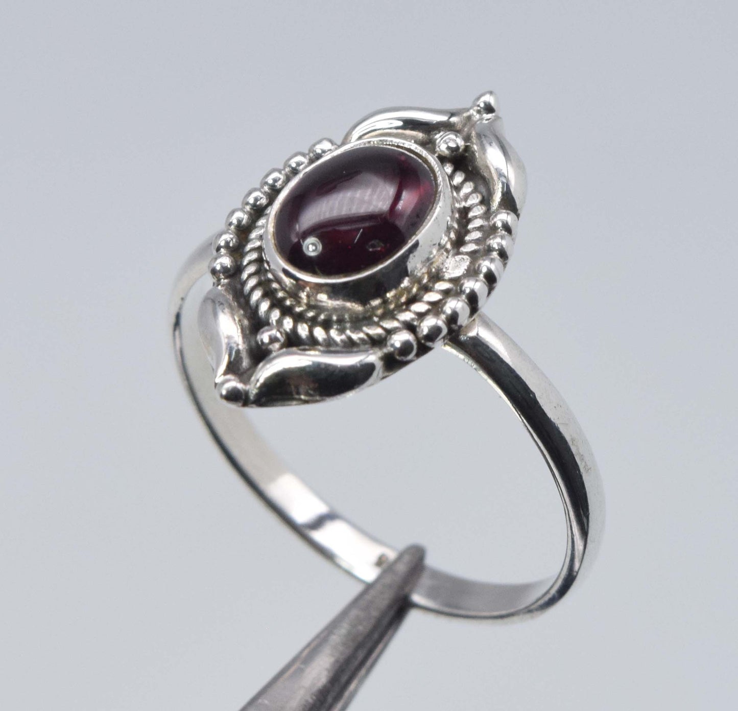 925 Sterling Silver Designer Ring - 3.2 Gram