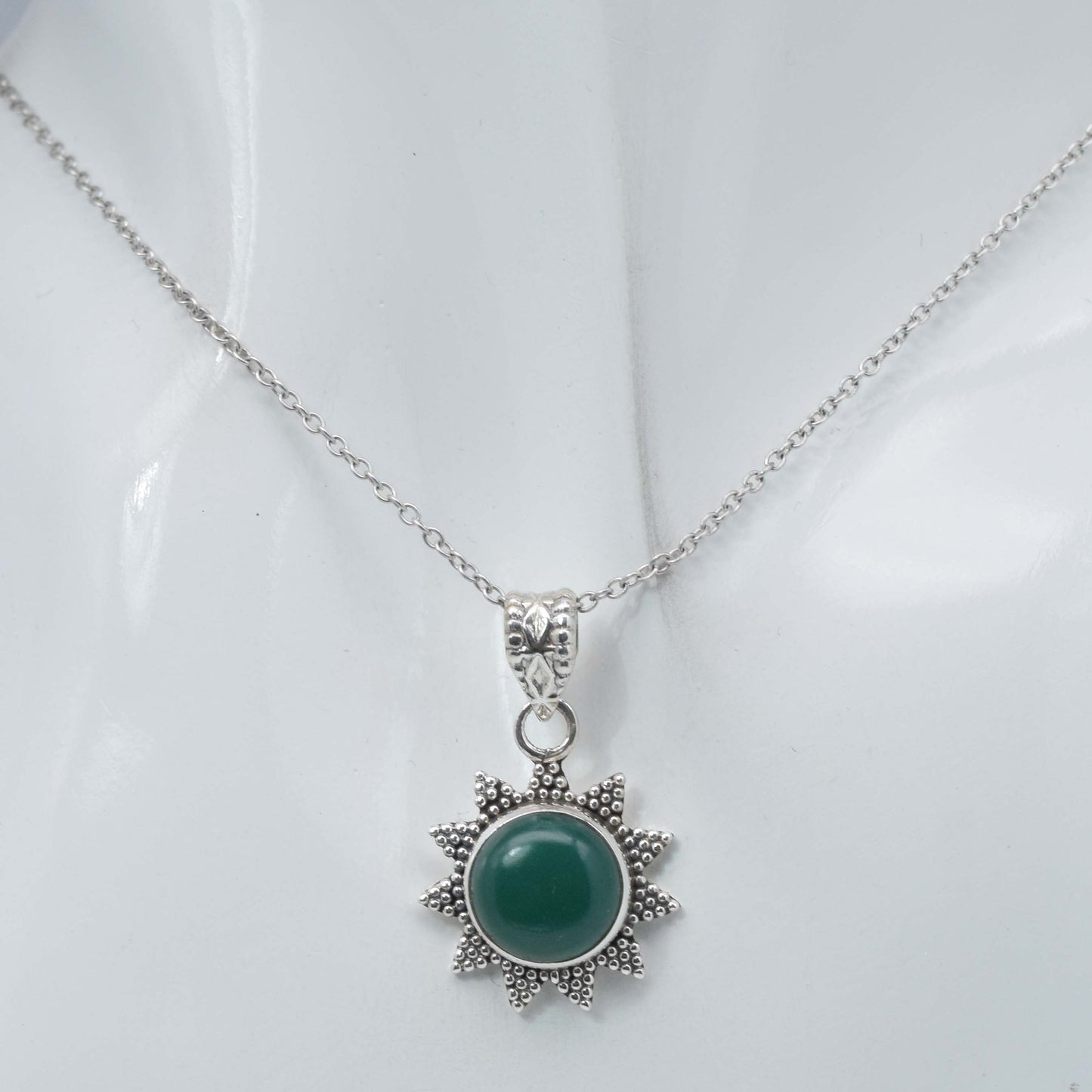 925 Solid Sterling Silver Sun Style Pendant - 3 Grams