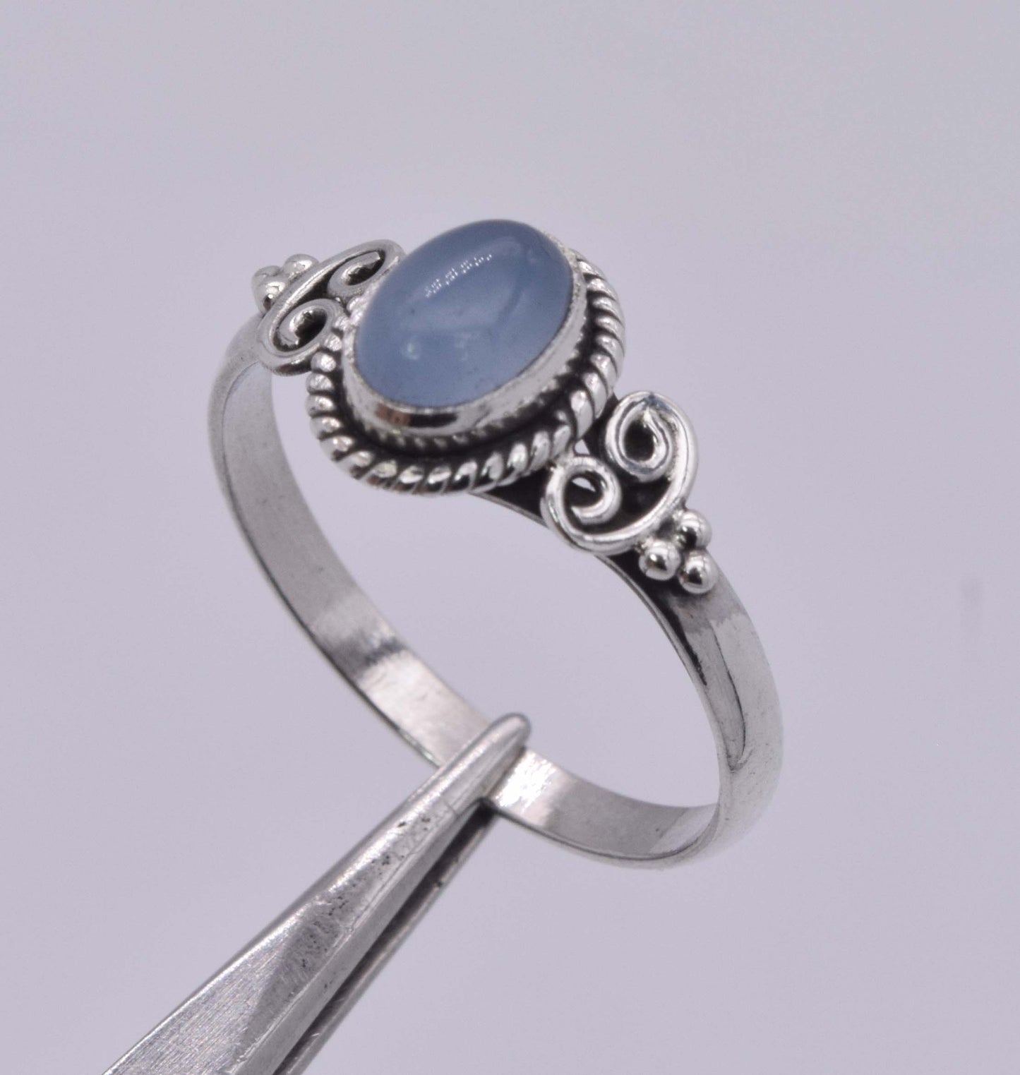 925 Solid Sterling Silver Ring - 2.3 Grams