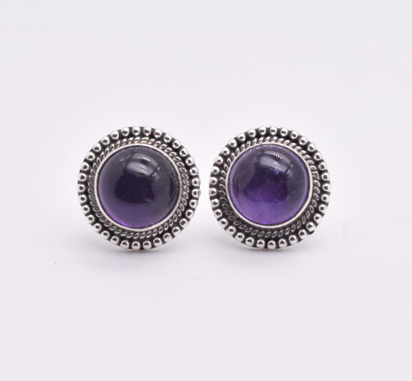 925 Solid Sterling Silver Designer Stud Earring - 2.8 Grams