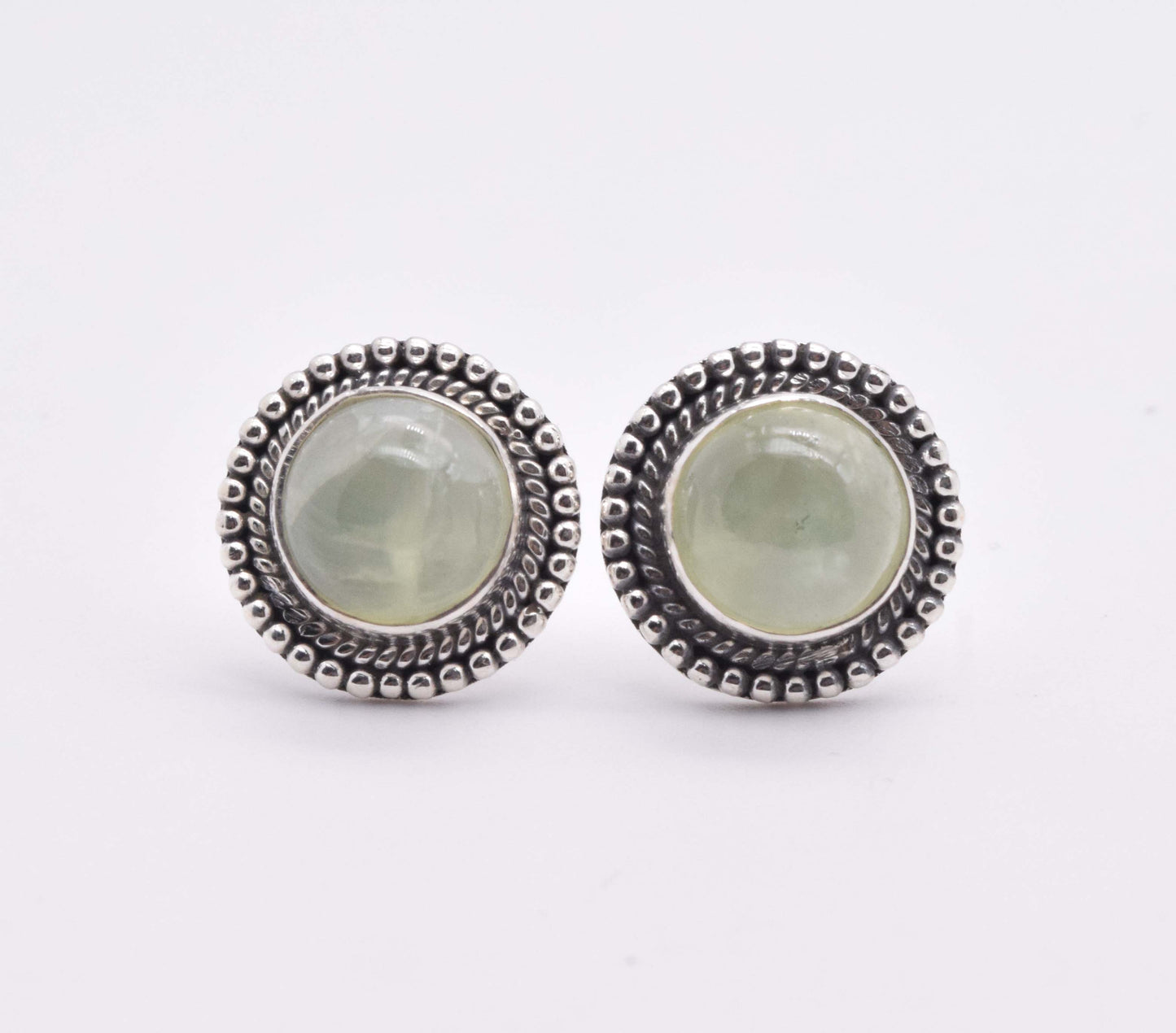 925 Solid Sterling Silver Designer Stud Earring - 2.8 Grams