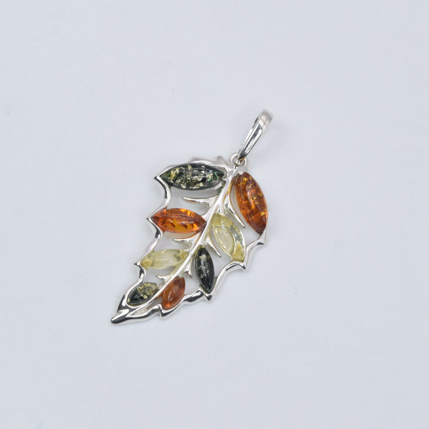 925 Solid Sterling Silver Natural Baltic Amber Pendant 3.5 Gram
