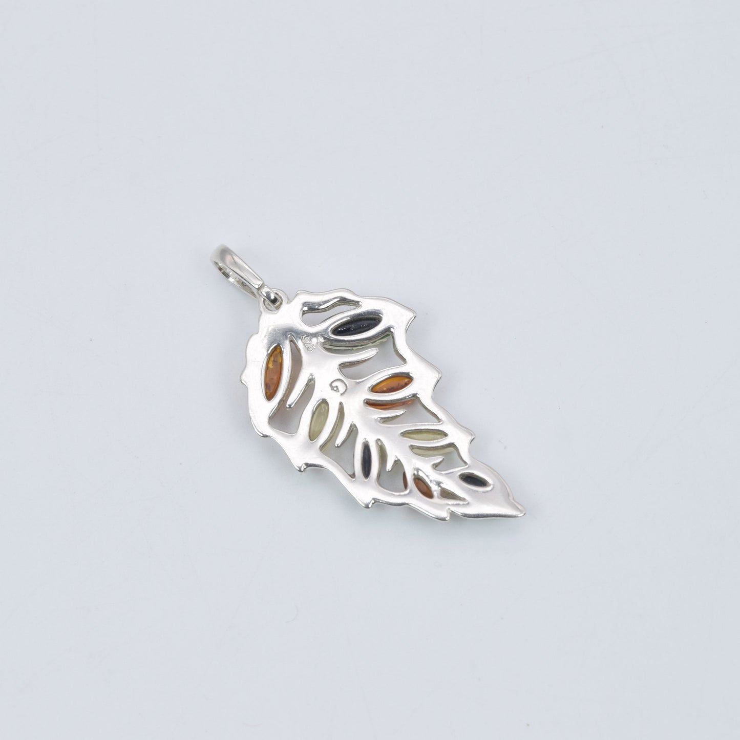 925 Solid Sterling Silver Natural Baltic Amber Pendant 3.5 Gram