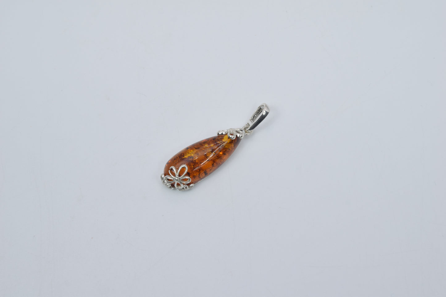 925 Solid Sterling Silver Natural Baltic Amber Pendant 3 Gram