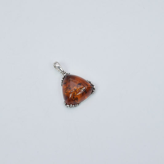 925 Solid Sterling Silver Natural Baltic Amber Pendant 2.2 Gram