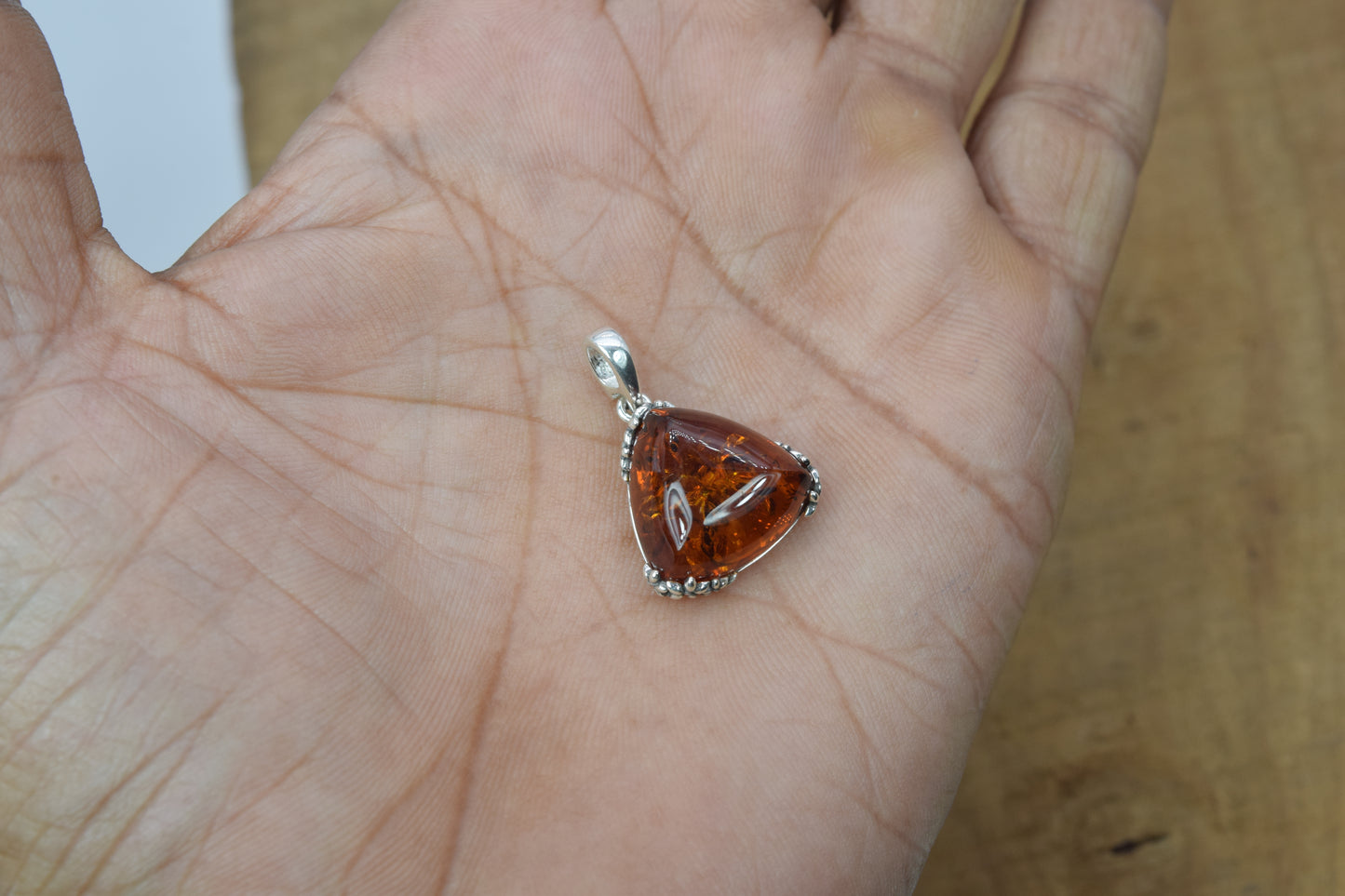 925 Solid Sterling Silver Natural Baltic Amber Pendant 2.2 Gram