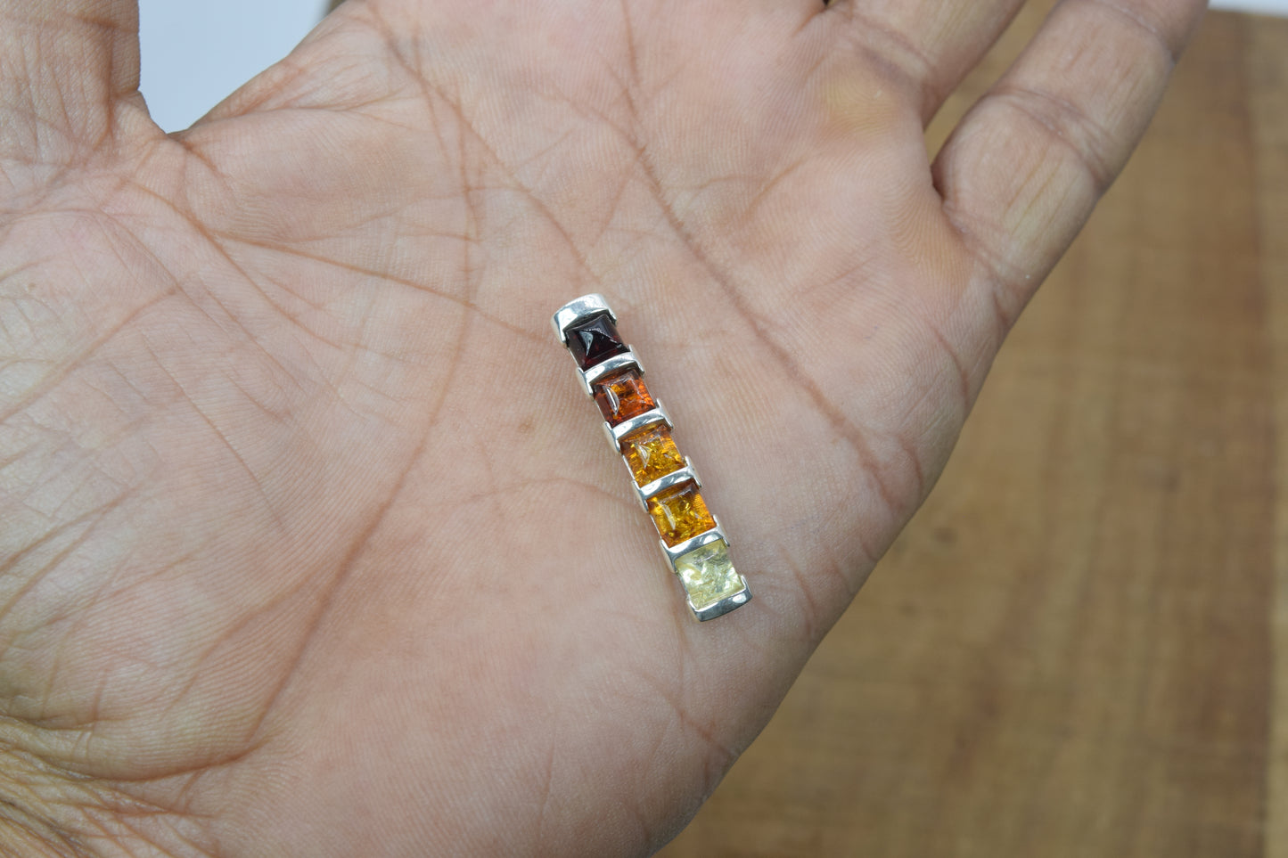925 Solid Sterling Silver Natural Baltic Amber Pendant 3.4Gram