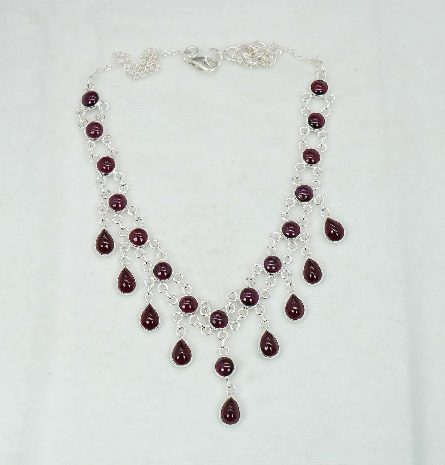 925 Solid Sterling Silver Red Garnet Necklace - 15.3 GM